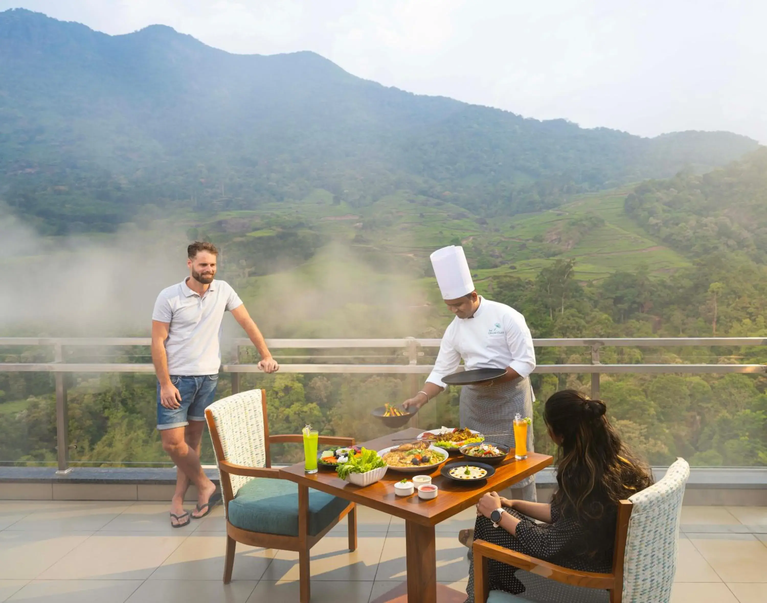 Restaurant/places to eat in The Grand Cliff Resort Munnar Restaurant/places to eat in The Grand Cliff Resort Munnar