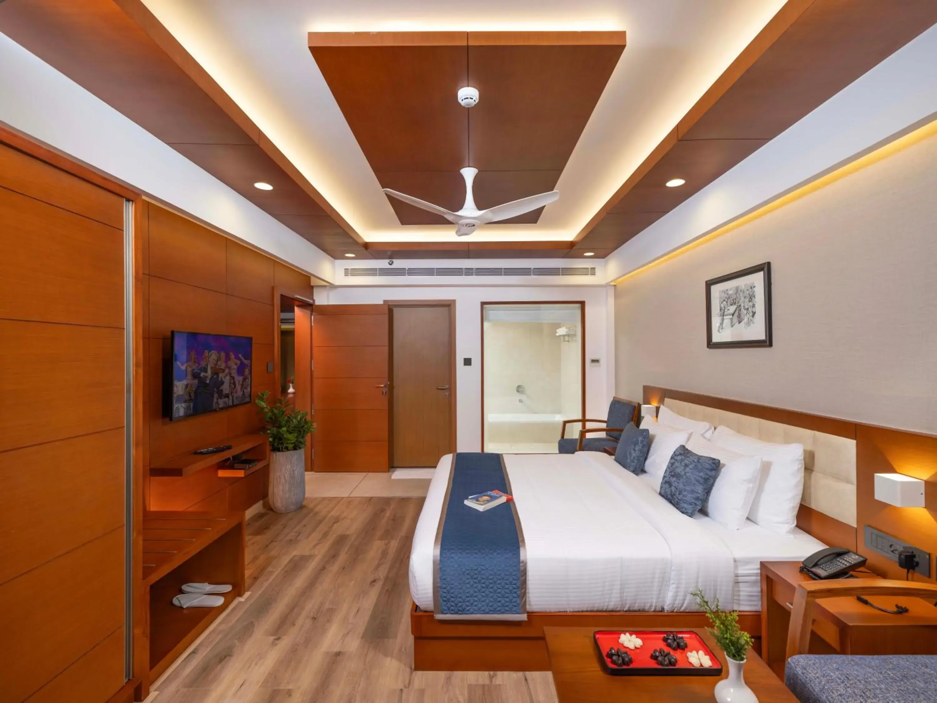 Bedroom, Bed in The Grand Cliff Resort Munnar Bedroom, Bed in The Grand Cliff Resort Munnar