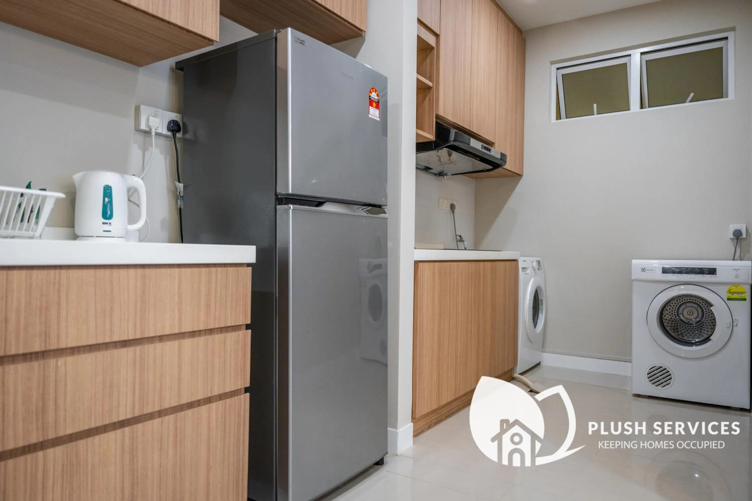 Kitchen or kitchenette in Binjai 8 by Plush