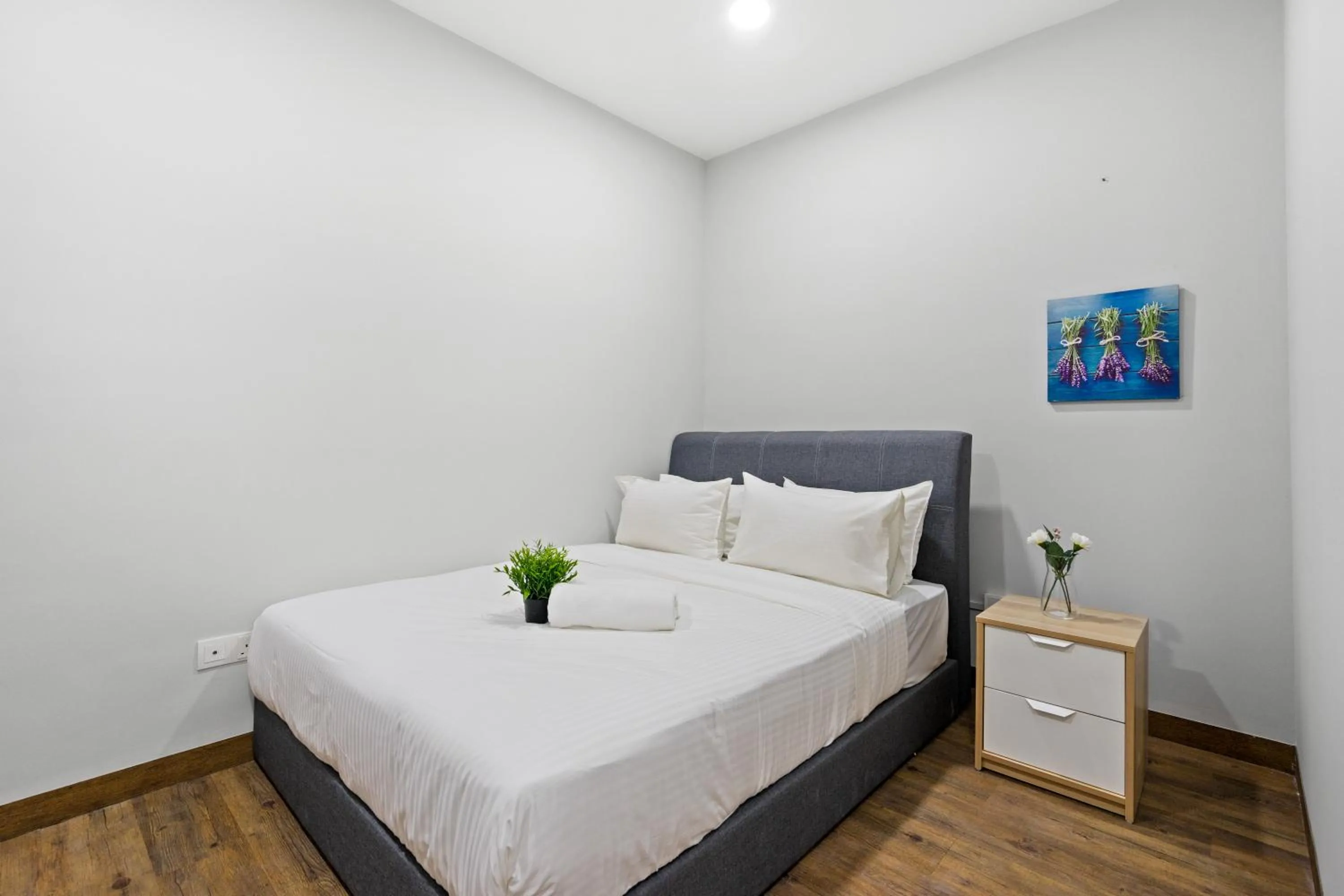 Bedroom, Bed in Binjai 8 by Plush