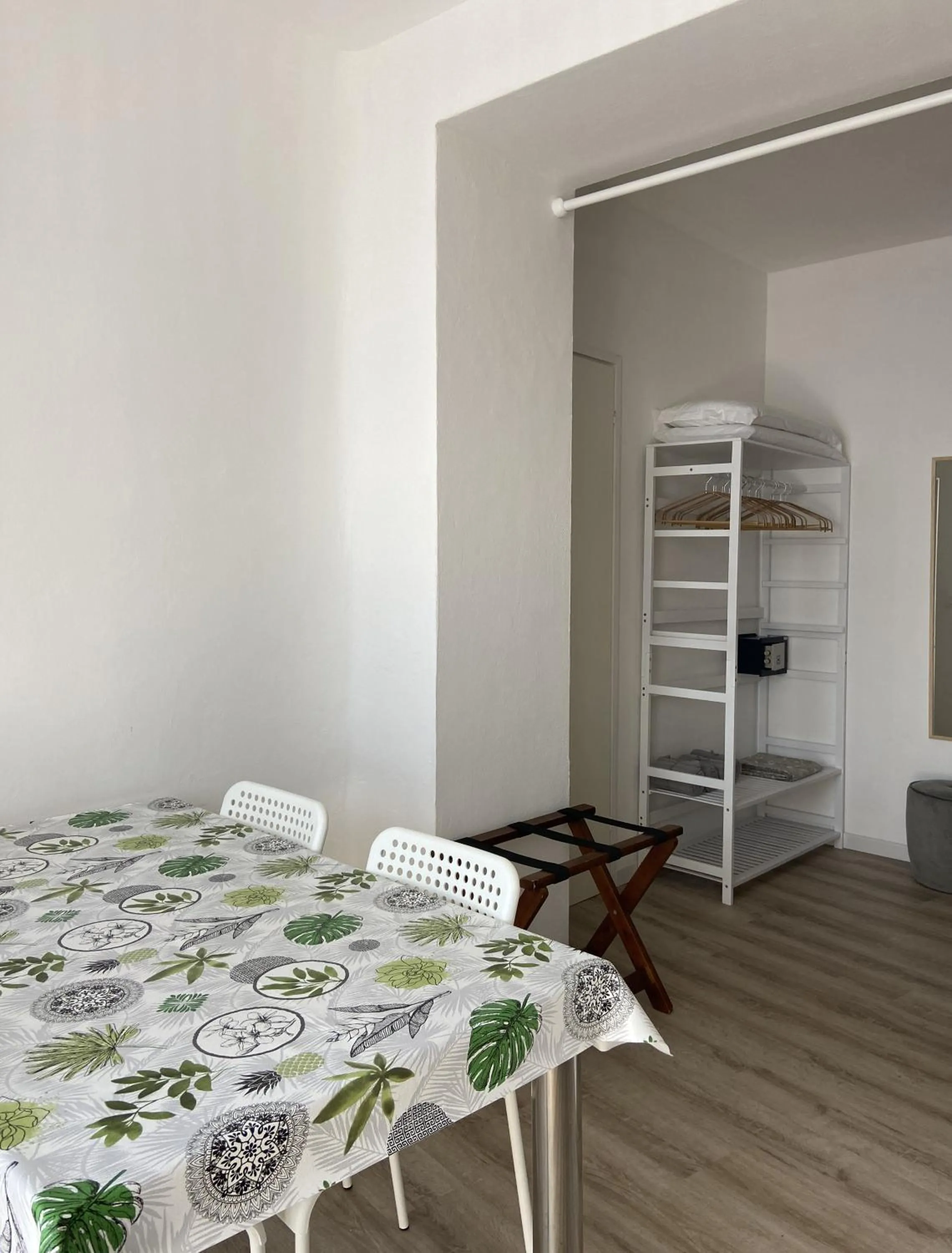 Bed in Residence Intur