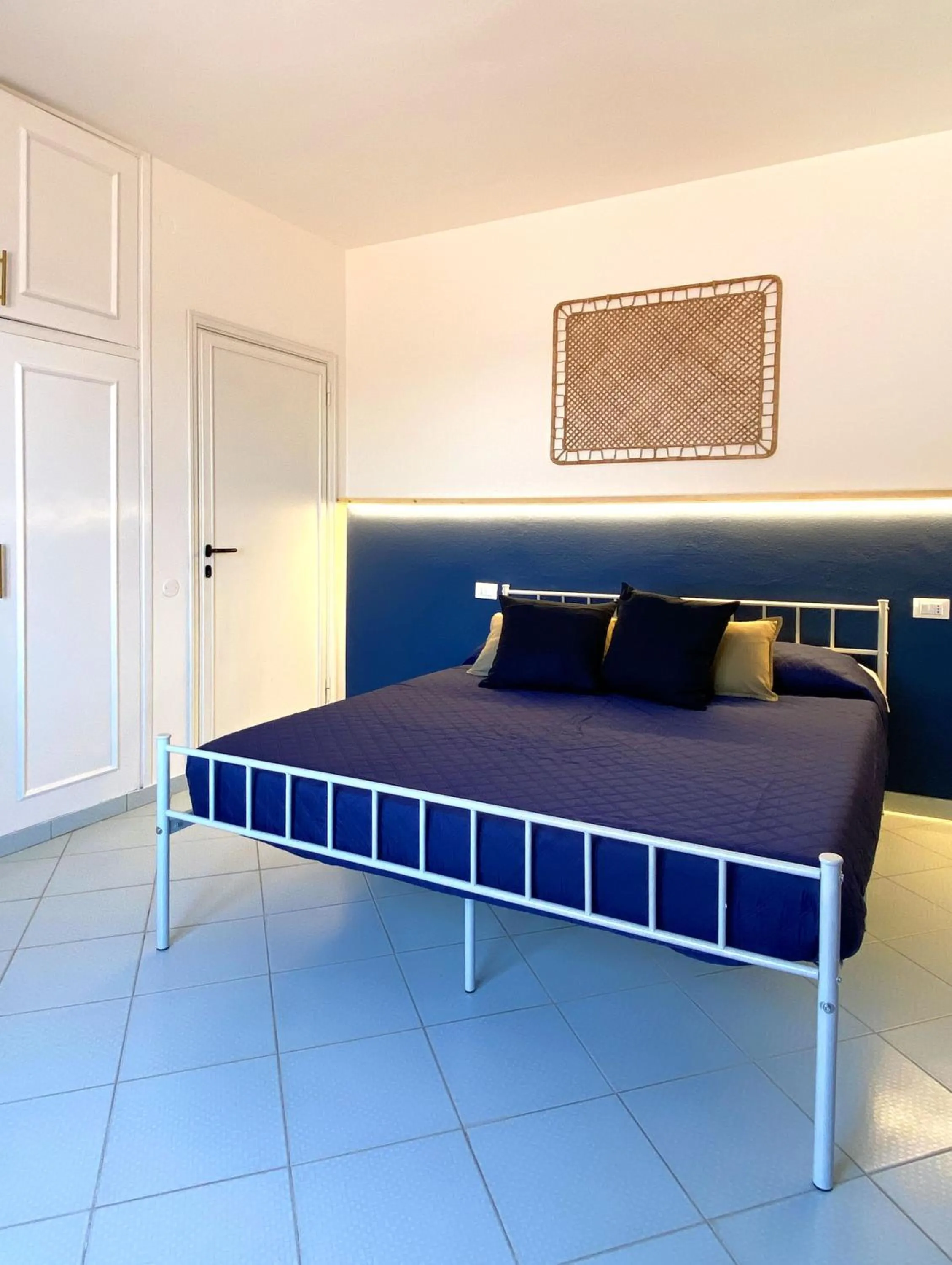 Bed in Residence Intur