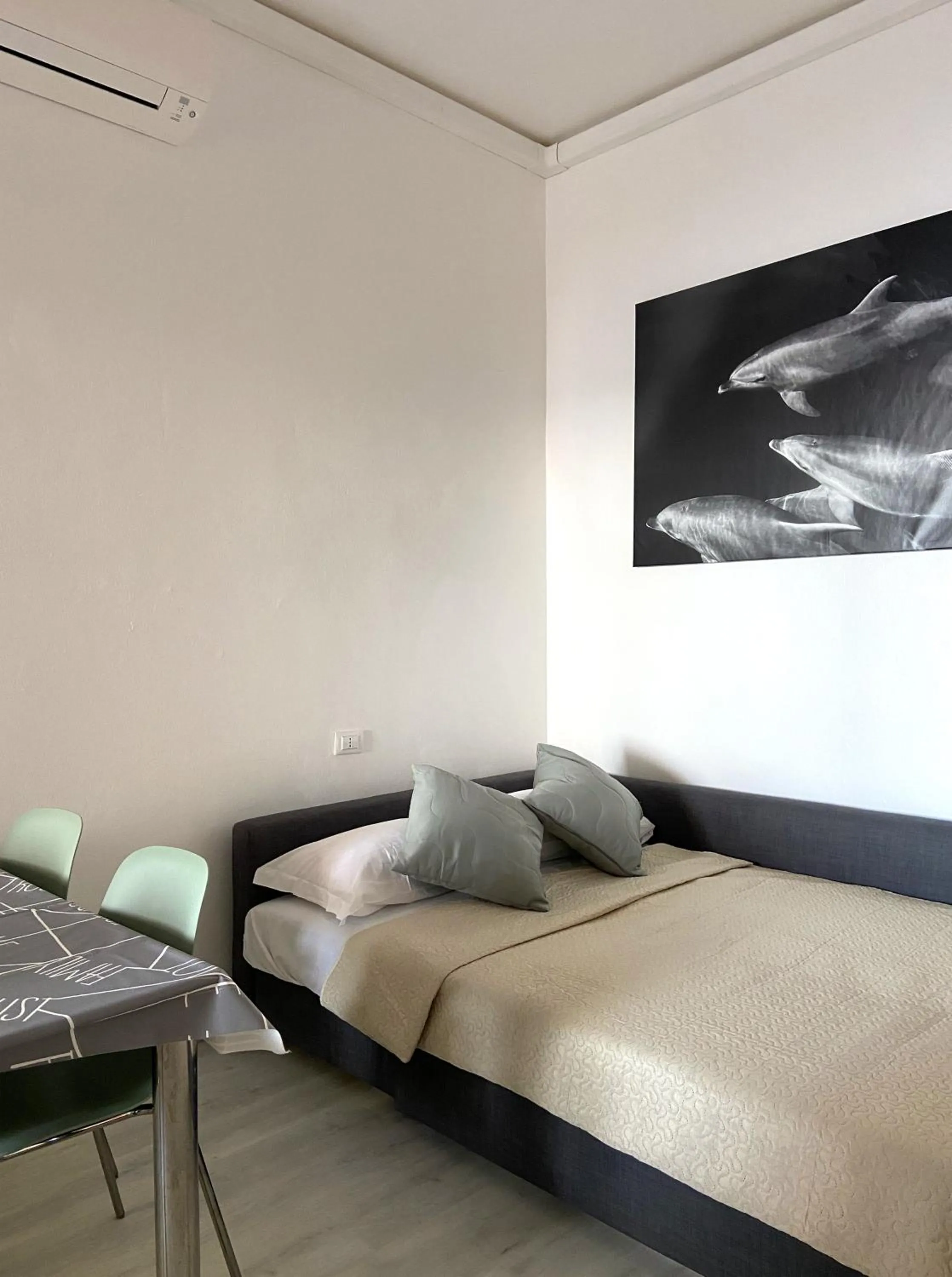 Bed in Residence Intur