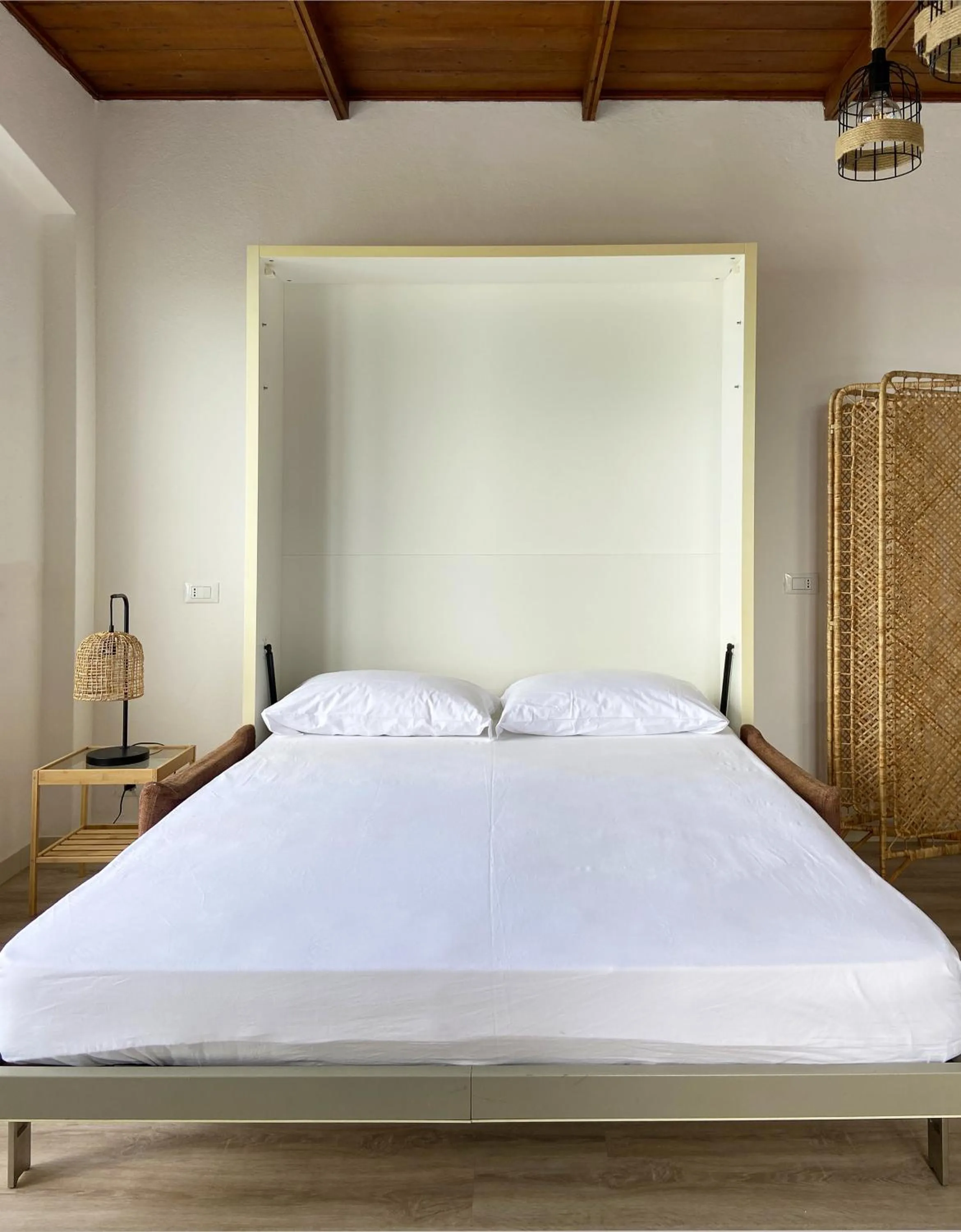 Bed in Residence Intur