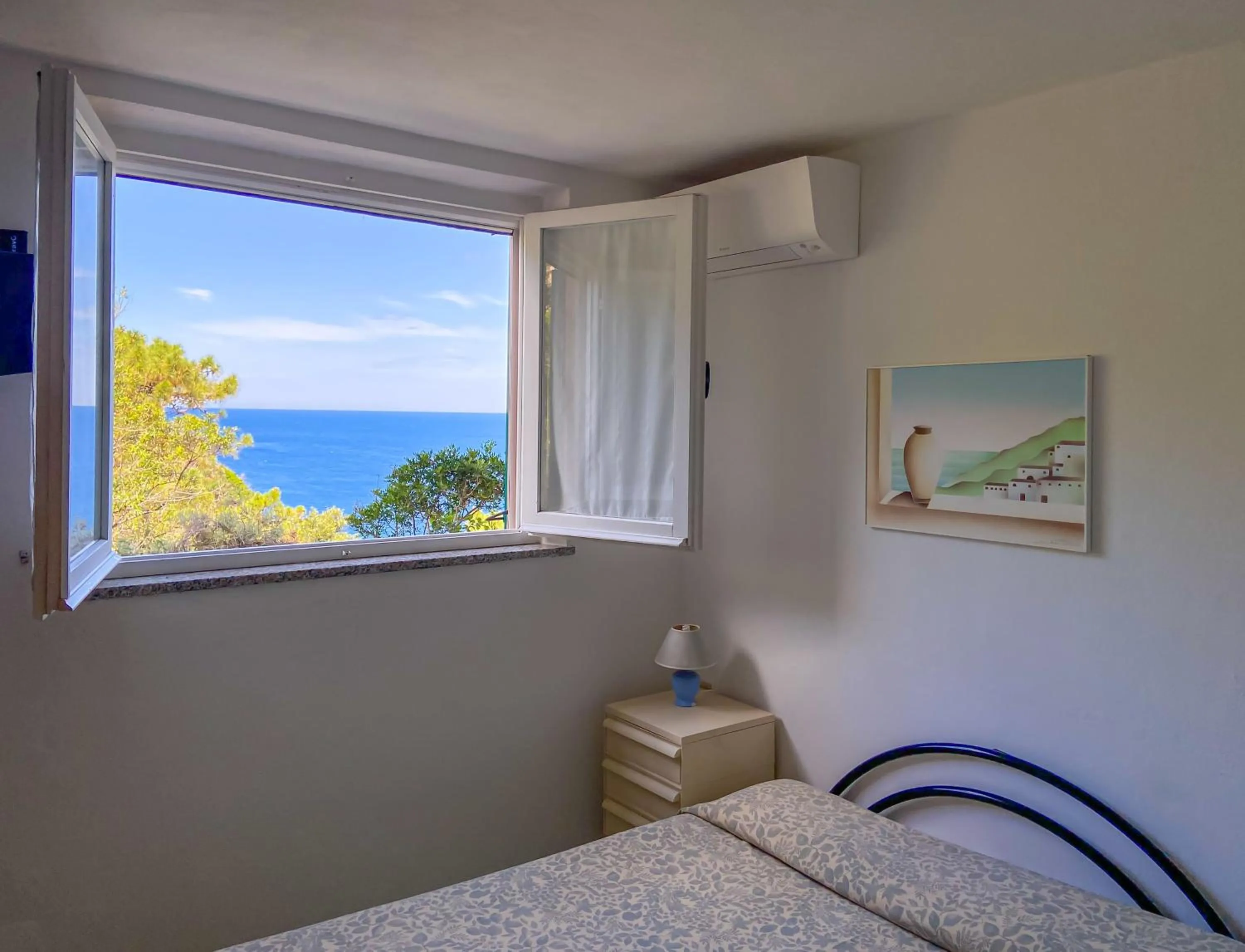 Sea view, Bed in Residence Intur