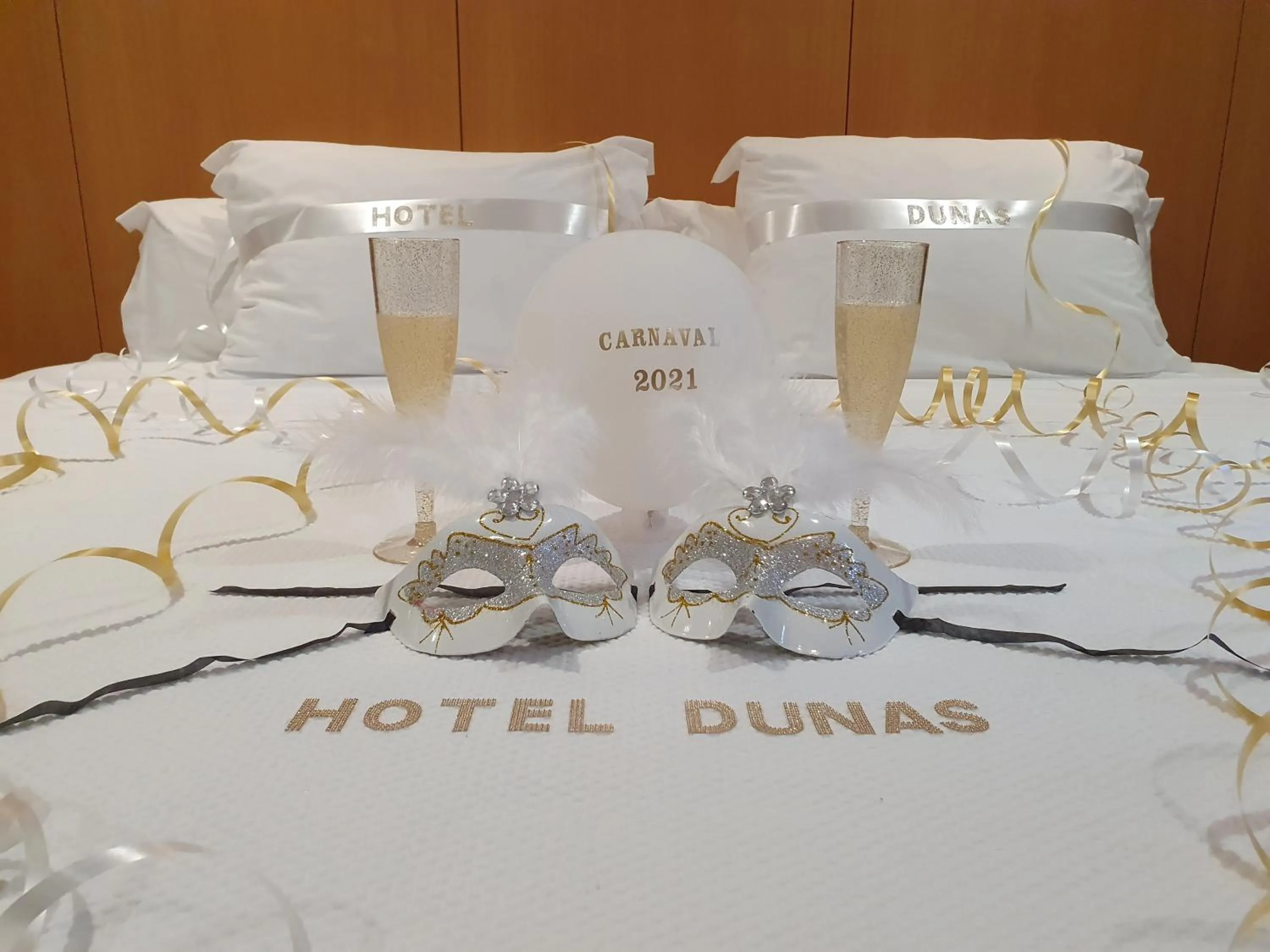 Decorative detail, Bed in Hotel Dunas d'Ovar