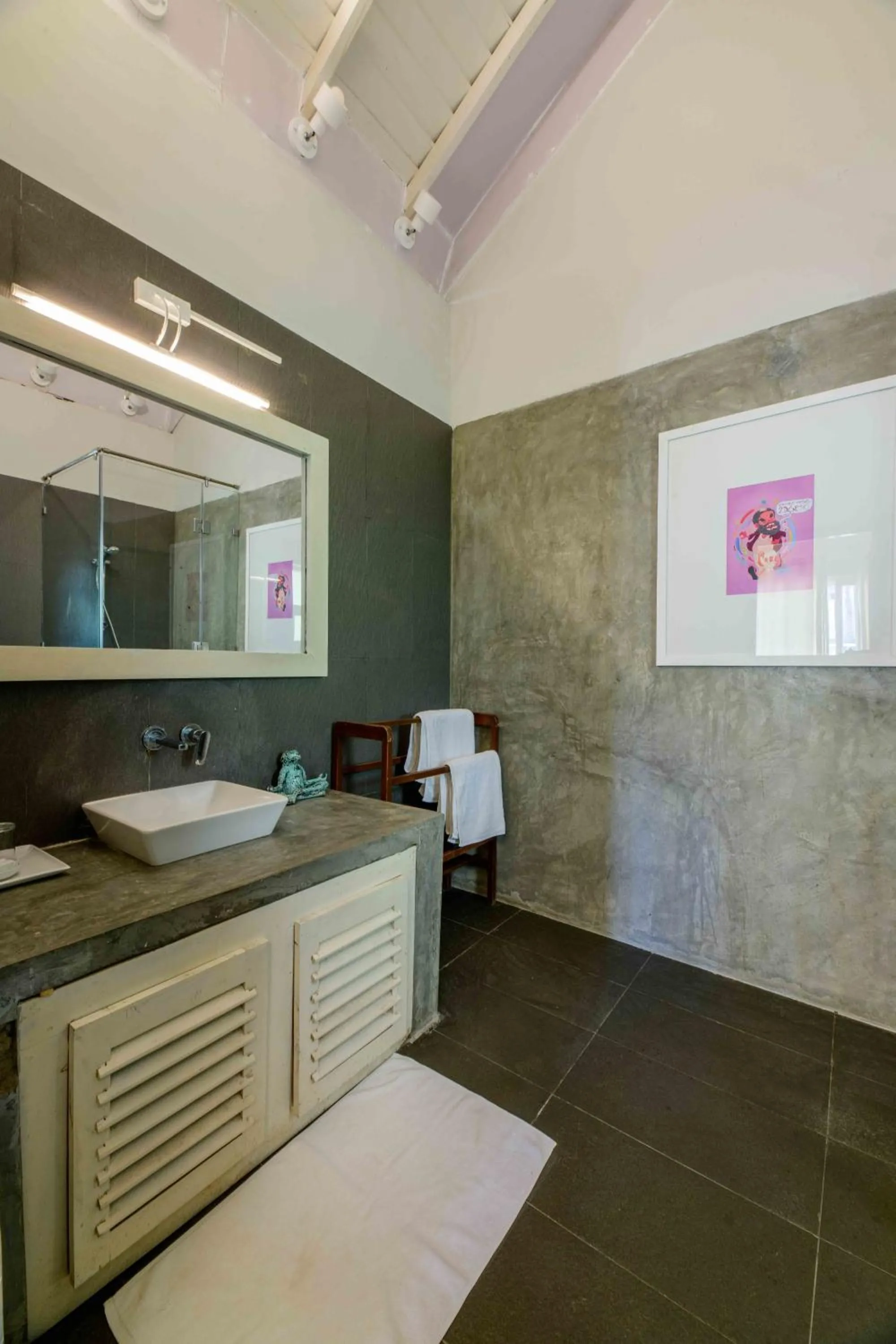 Bathroom in Bedrock Beach Villas