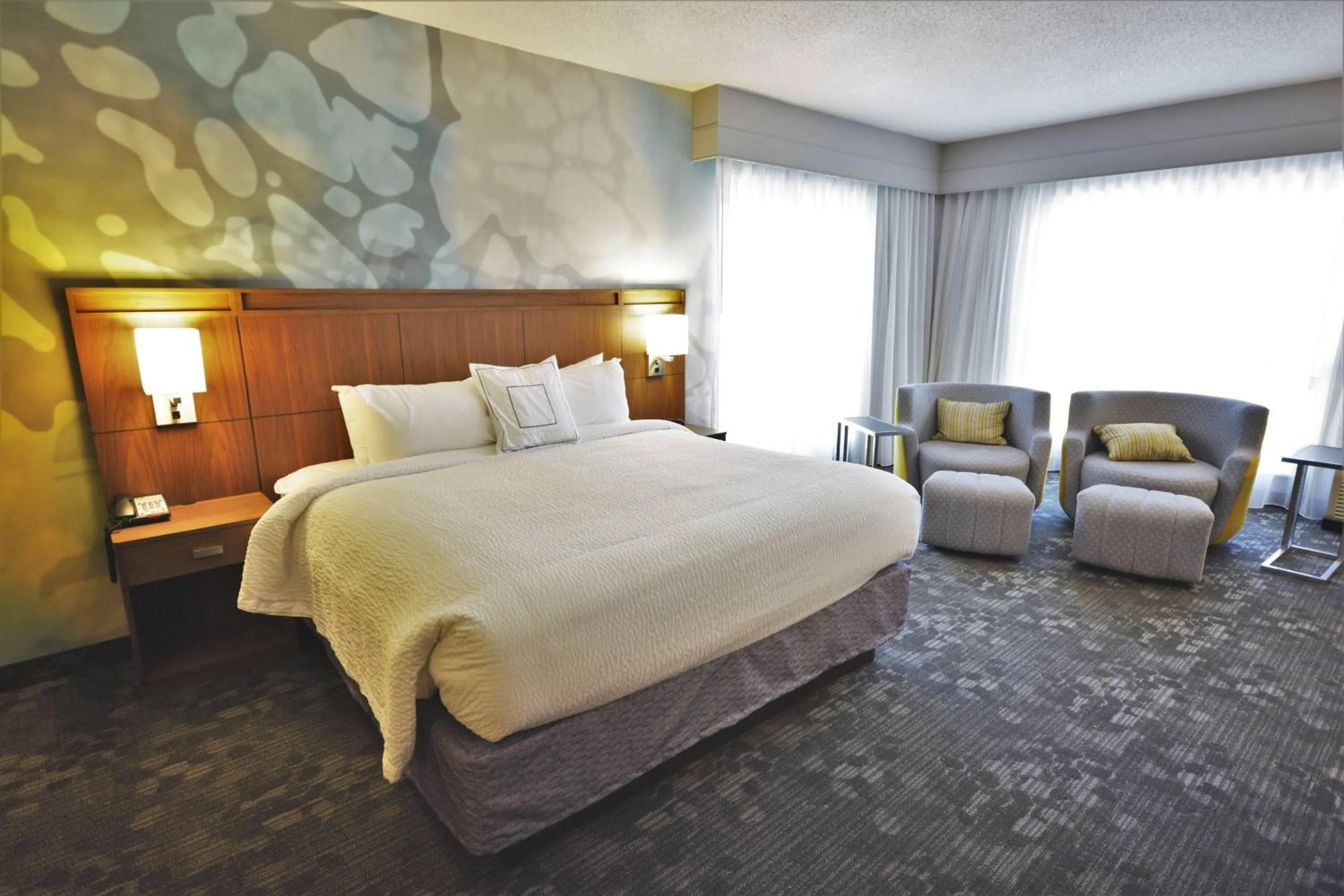 Bedroom, Bed in Courtyard by Marriott Asheville Airport