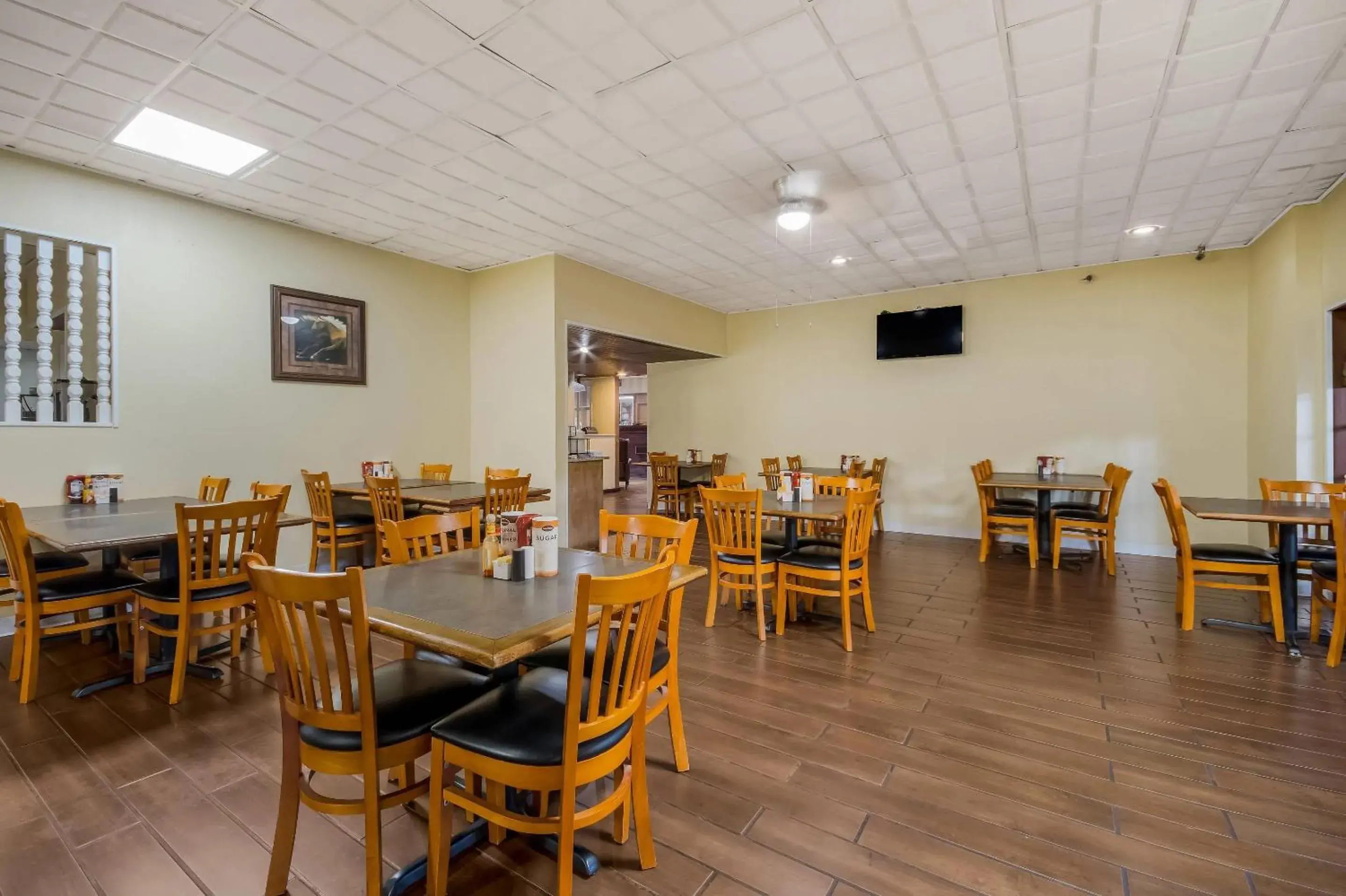 Breakfast in Quality Inn Chickasha Breakfast in Quality Inn Chickasha