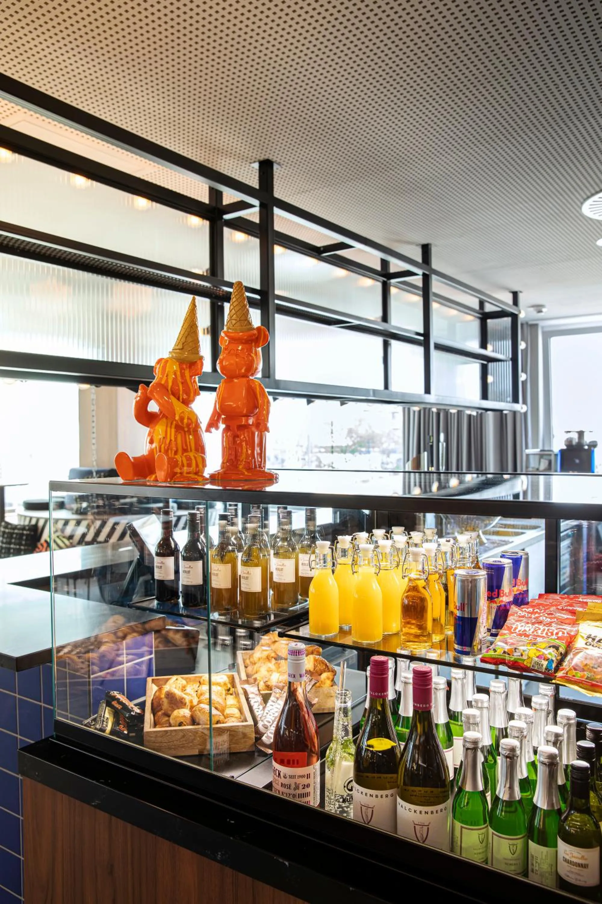 Breakfast in LOGINN Hotel Offenbach