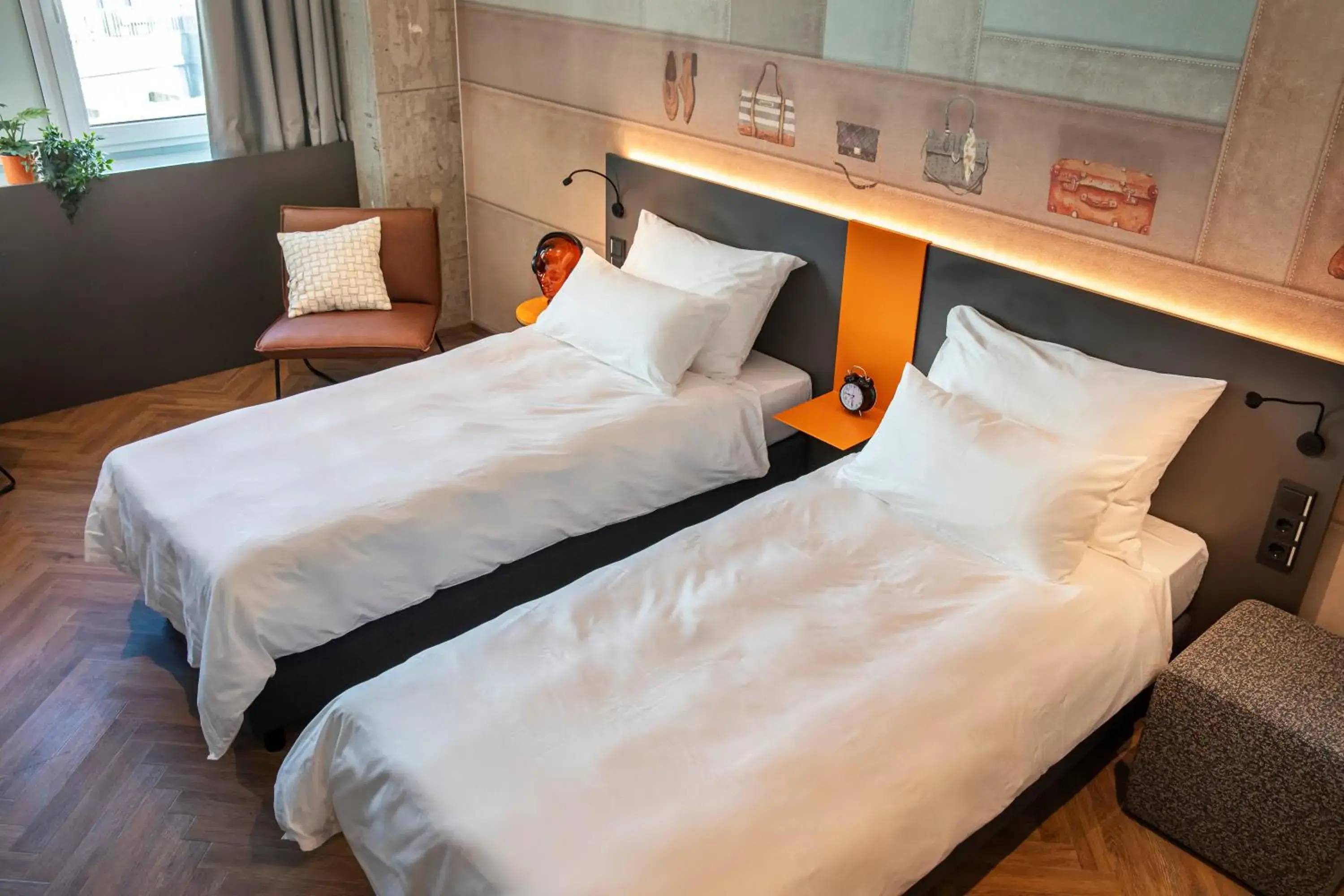 Superior Twin Room in LOGINN Hotel Offenbach Superior Twin Room in LOGINN Hotel Offenbach