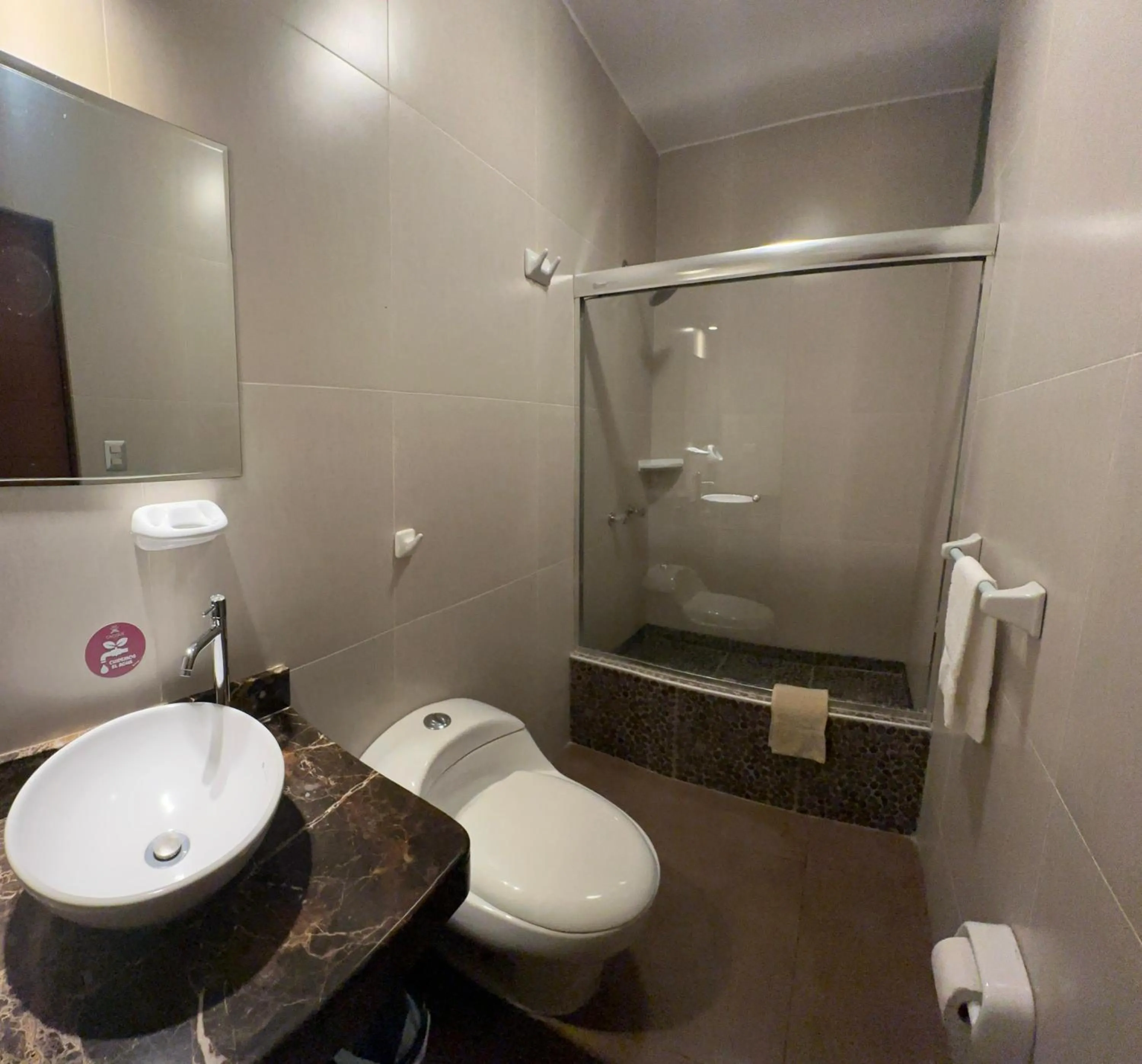 Cacique Hotel