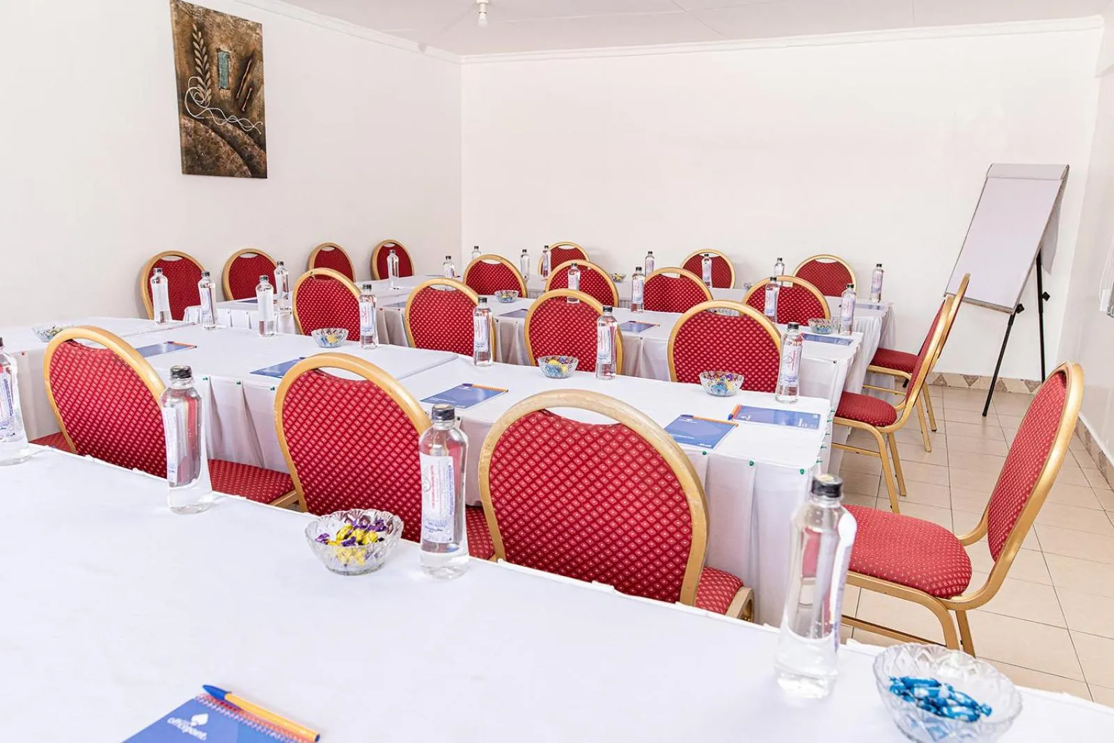 On-site shops in The Stand Leisure Hotel