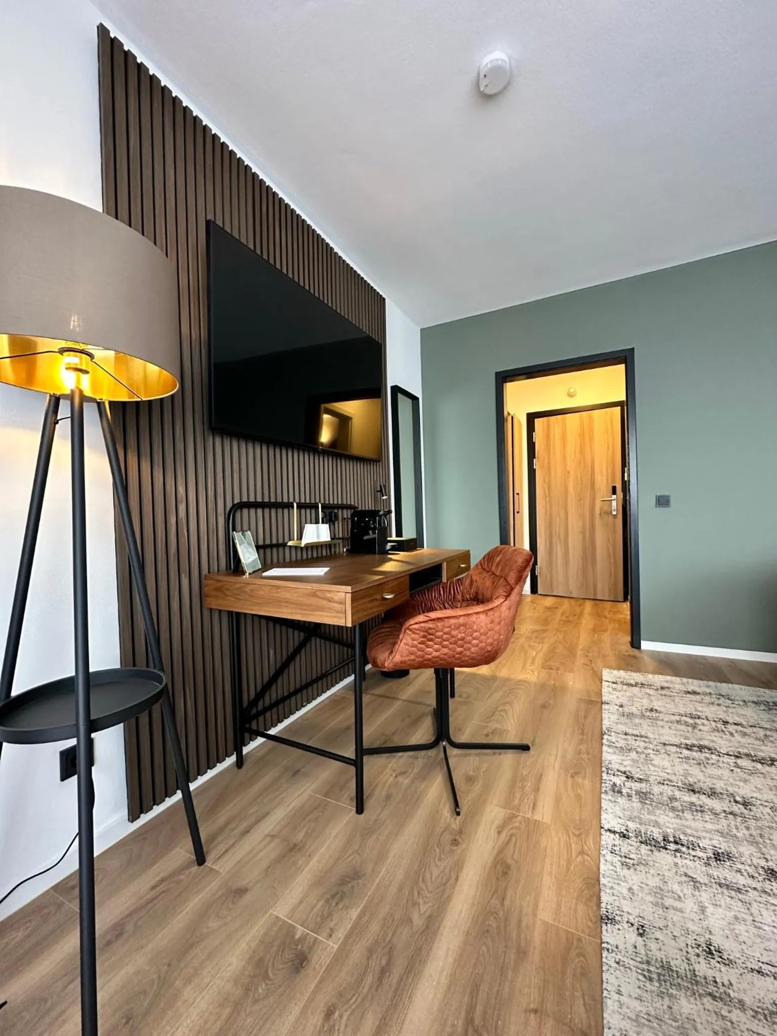 TV and multimedia in Aspire Palais Recklinghausen, Trademark Collection by Wyndham