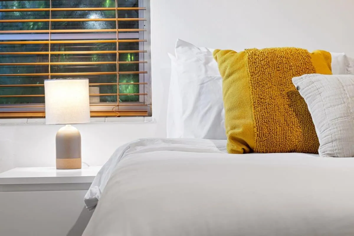Bed in Welcoming Airbnb Walkig distance to Las Olas Blvd