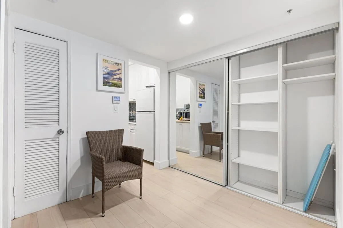 Welcoming Airbnb Walkig distance to Las Olas Blvd