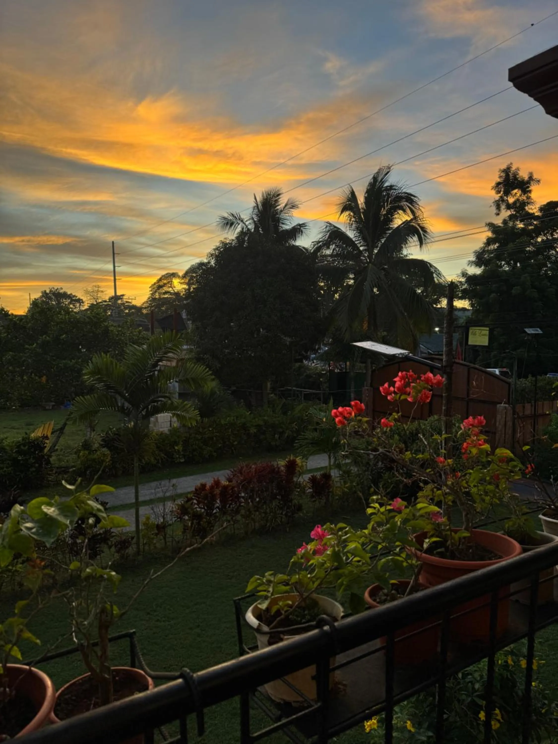 Villa Lourdes Resort
