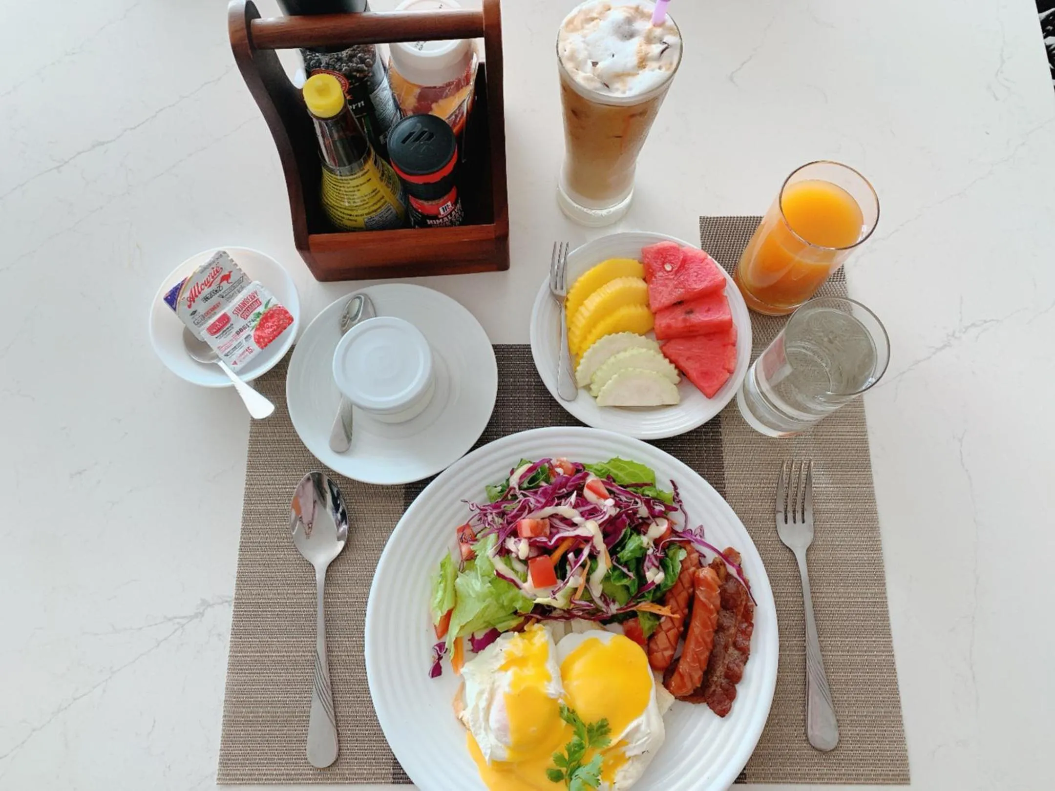 Food and drinks in SN Residences