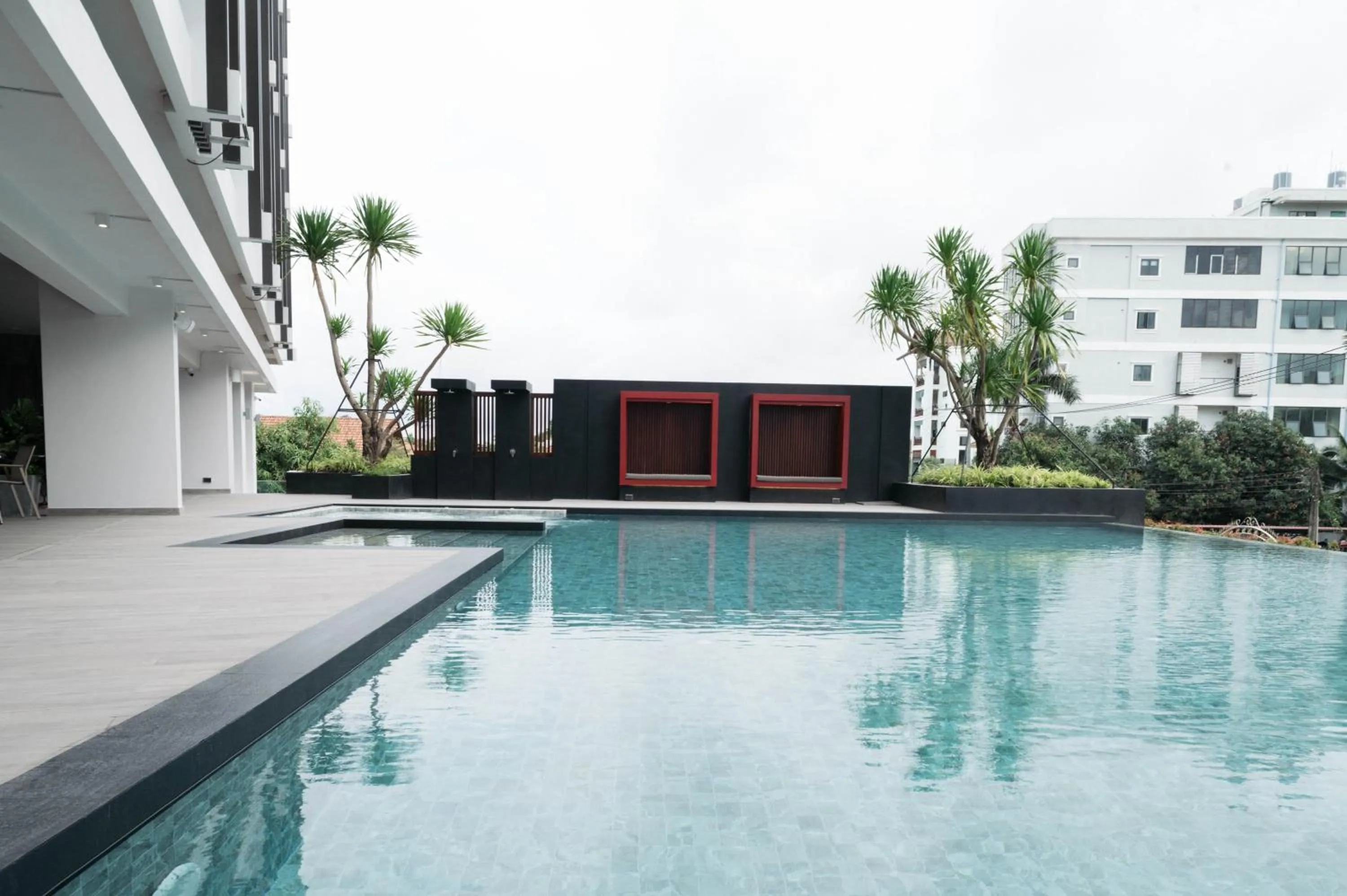 Swimming pool in SN Residences