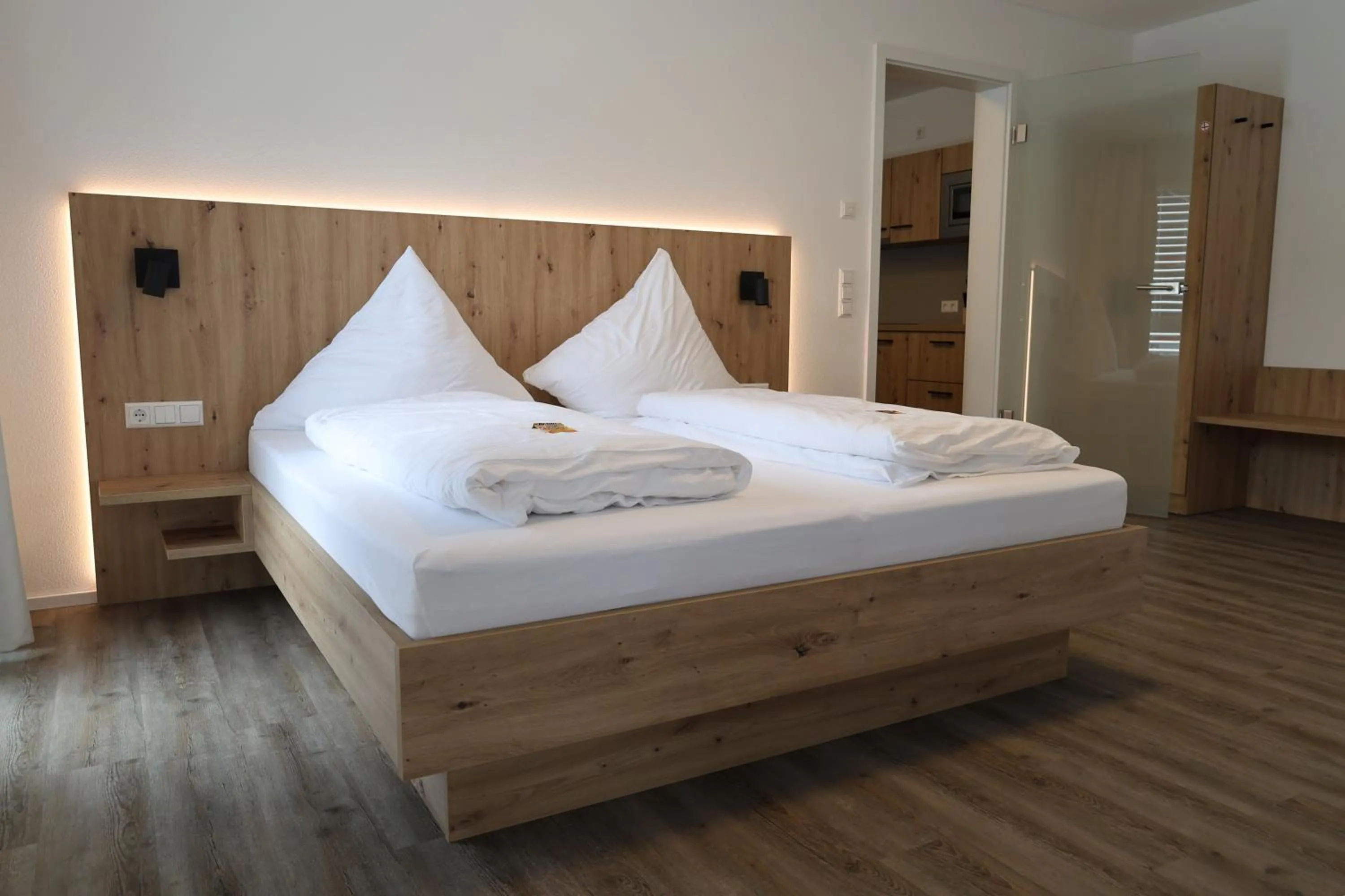 Bed in MEIN MOTEL - Self Check-in