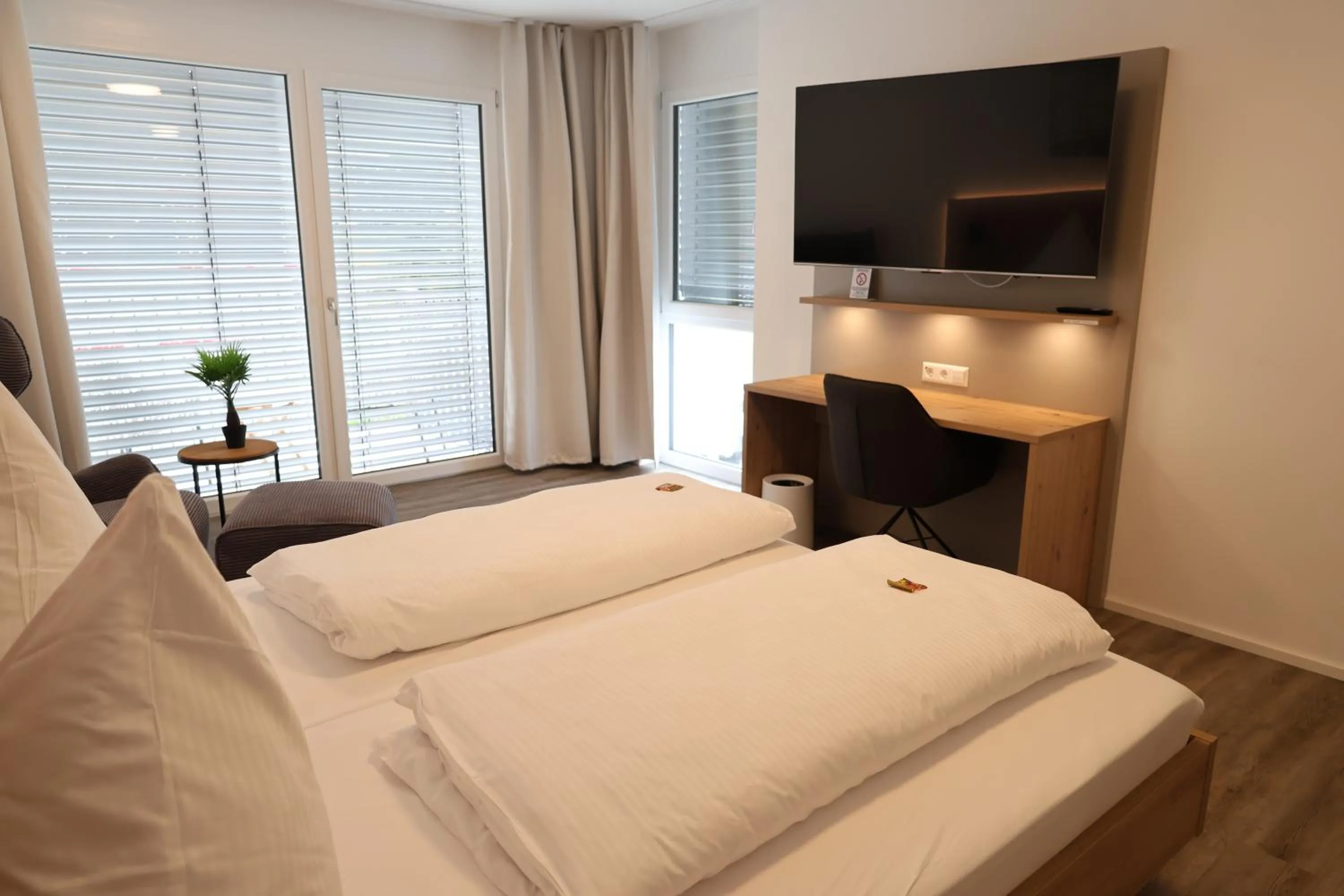 Bed in MEIN MOTEL - Self Check-in