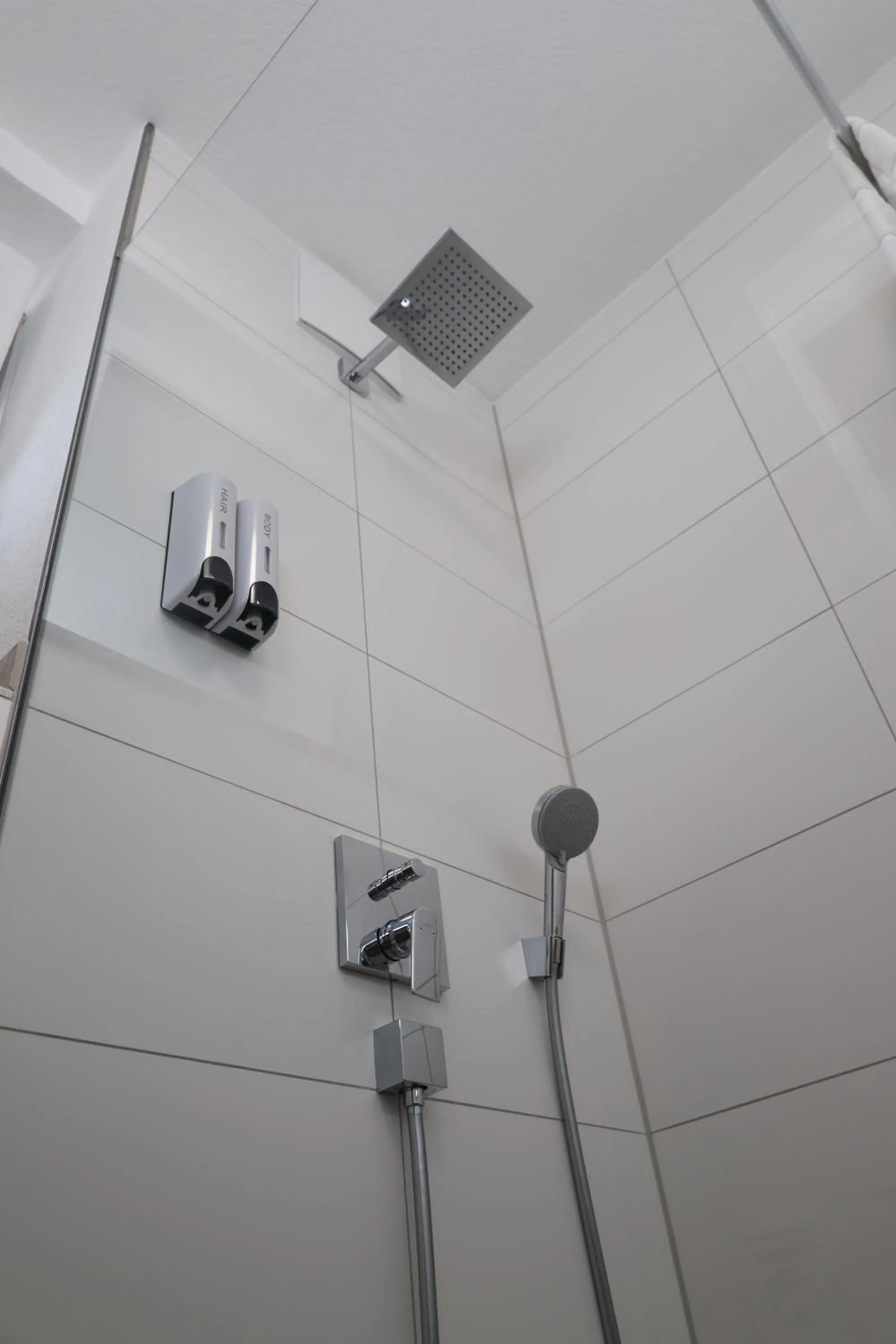 Shower in MEIN MOTEL - Self Check-in