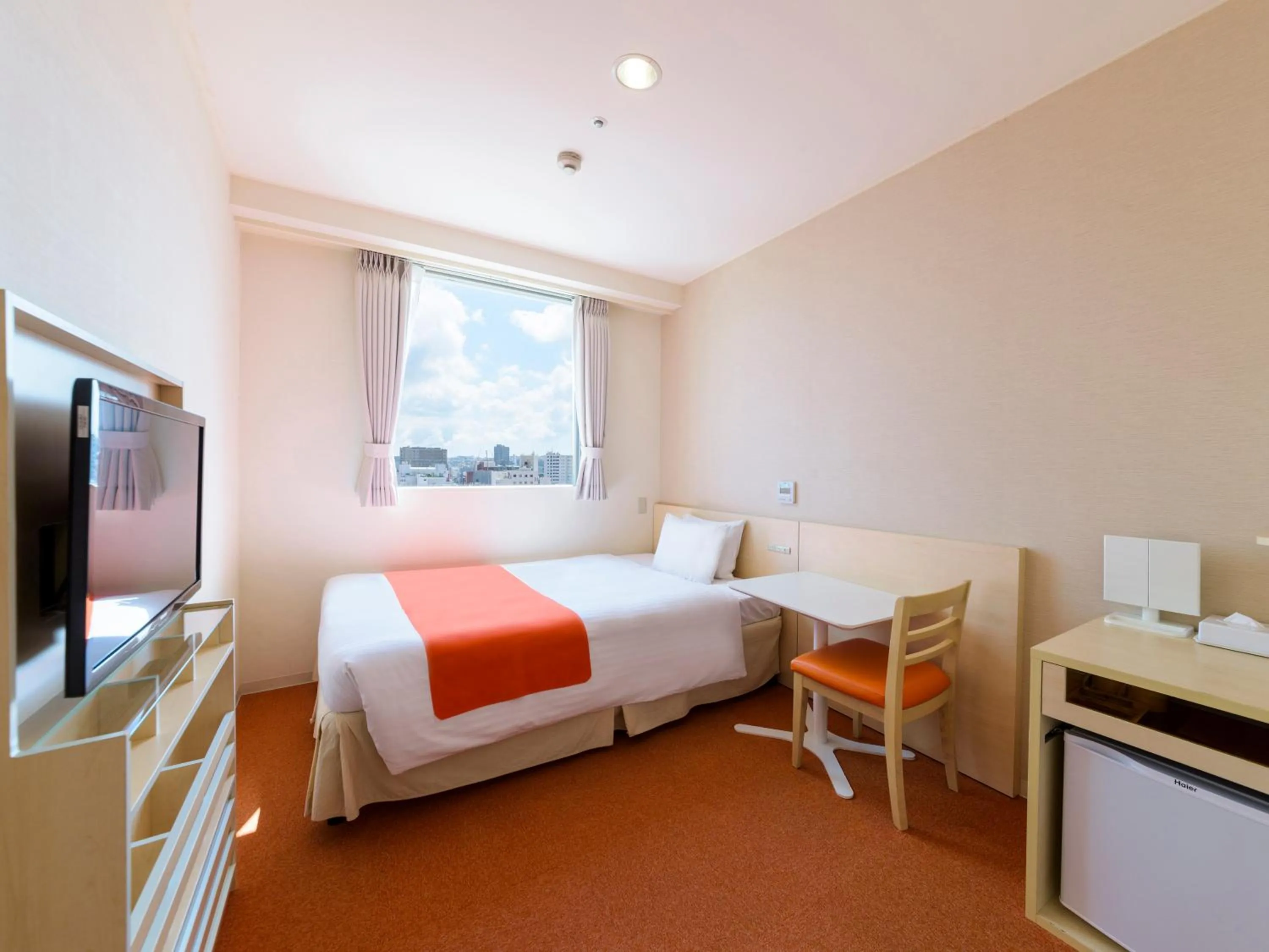 Bed in Hotel Abest Naha Kokusai Street