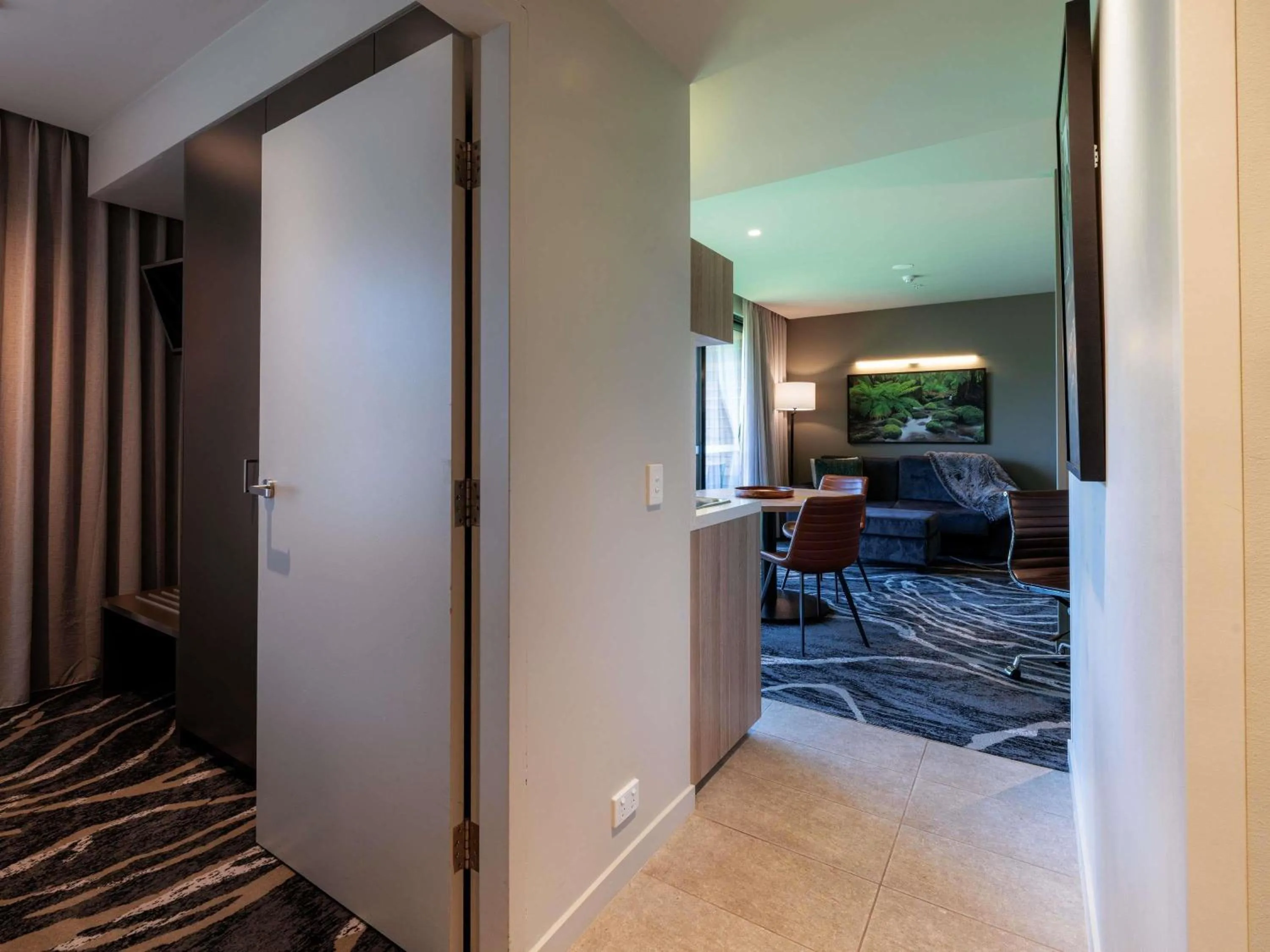 Bedroom, Bed in Peppers Marysville