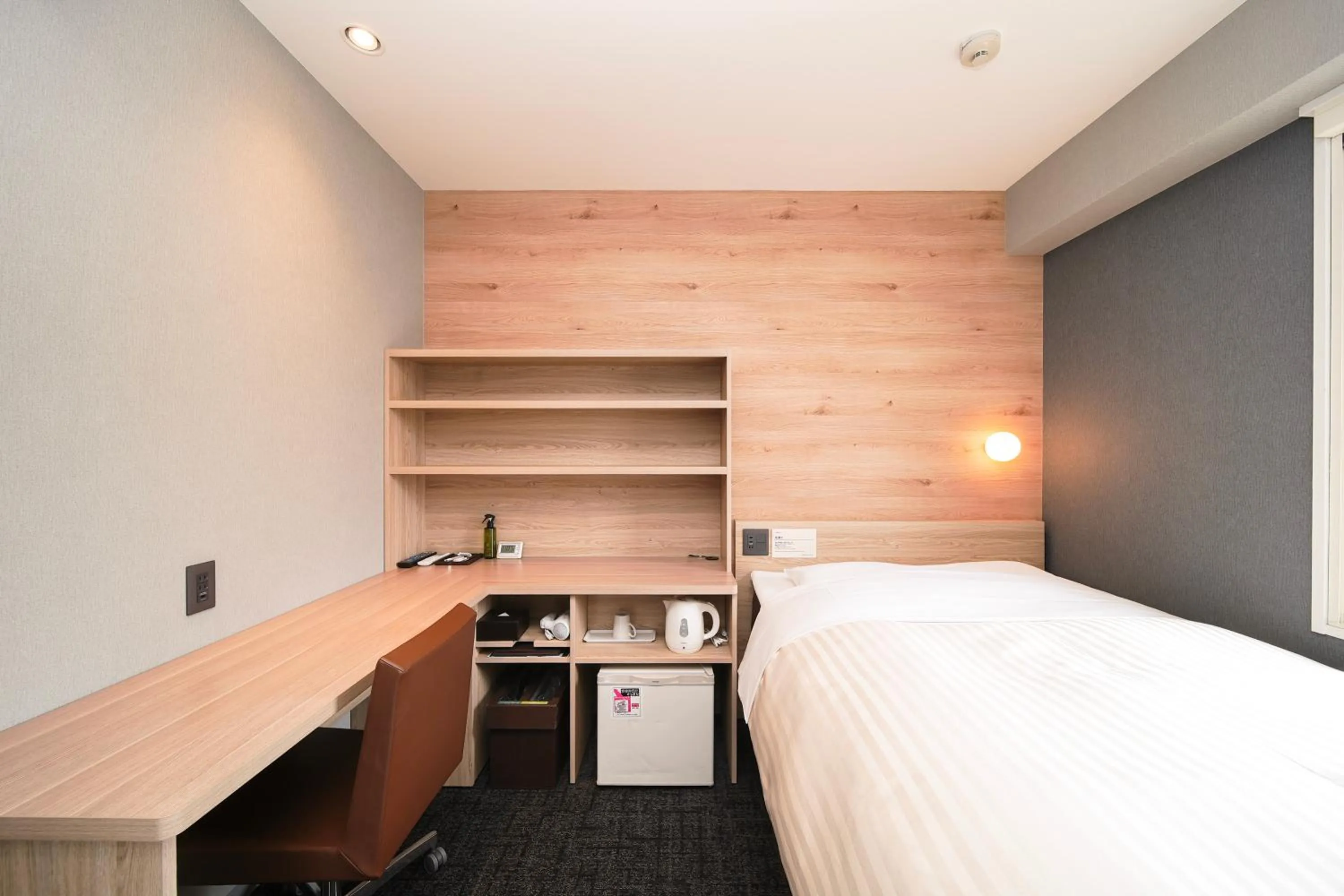 Bed in Super Hotel Utsunomiya