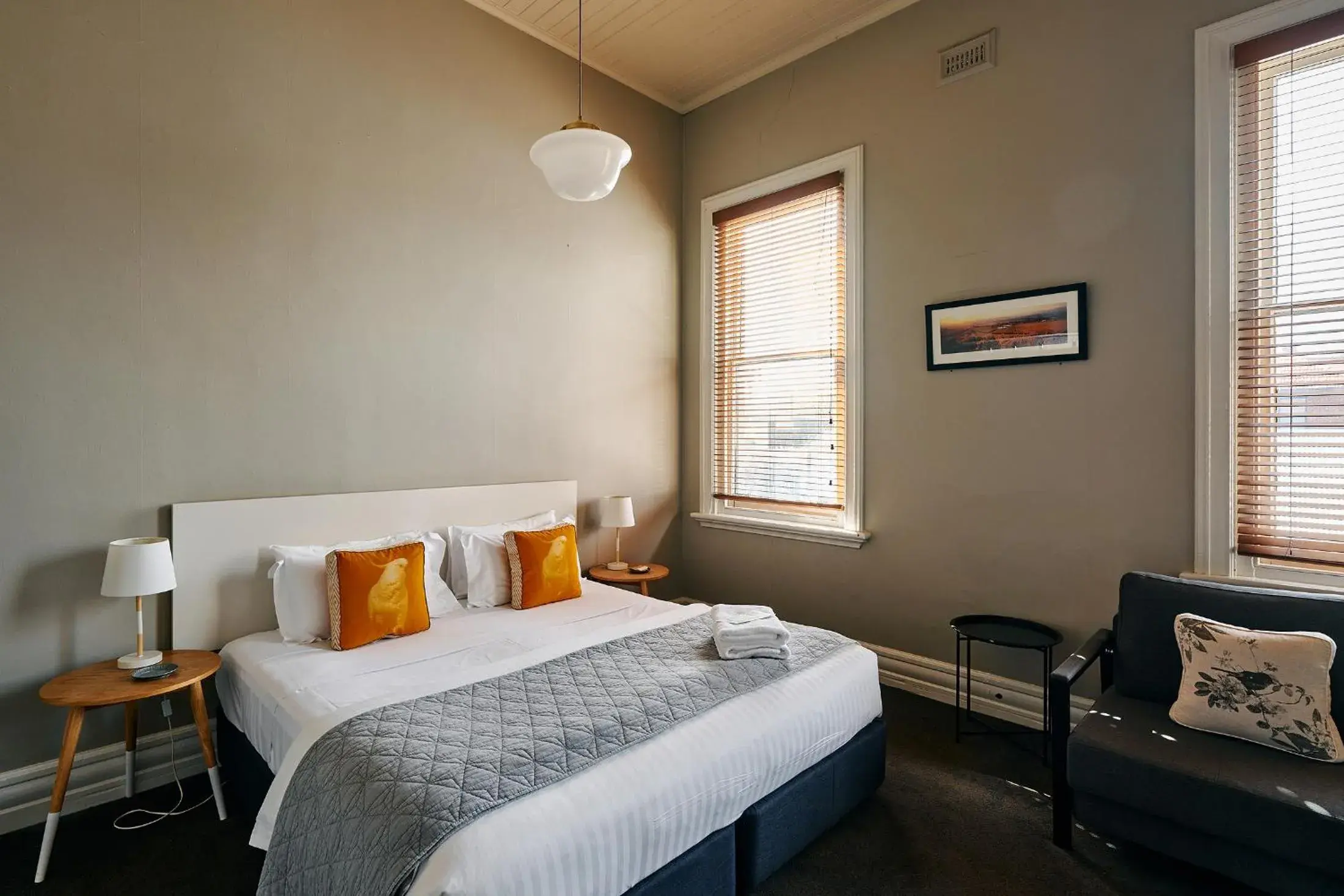 Bedroom, Bed in Healesville Hotel Bedroom, Bed in Healesville Hotel