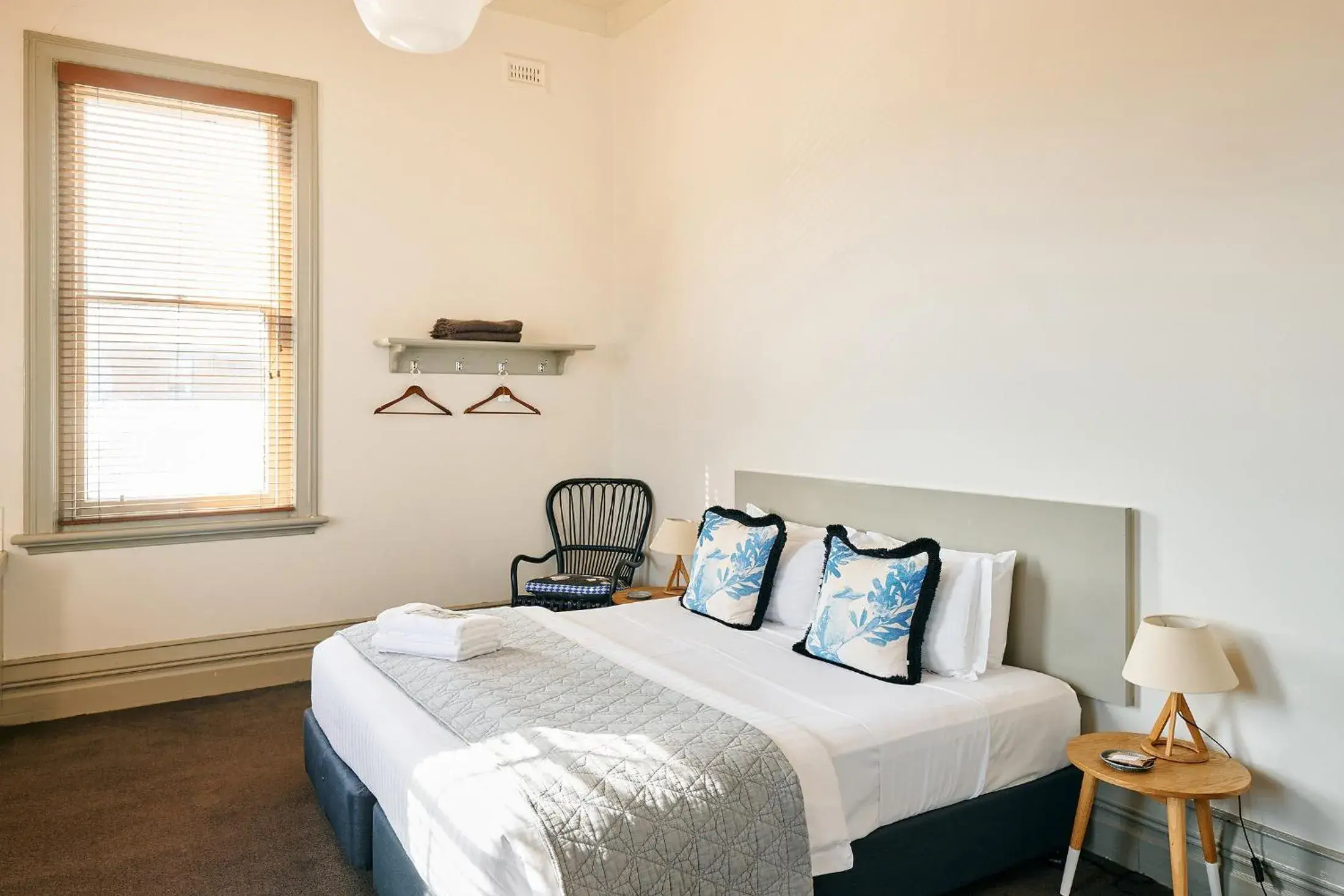 Bedroom, Bed in Healesville Hotel Bedroom, Bed in Healesville Hotel