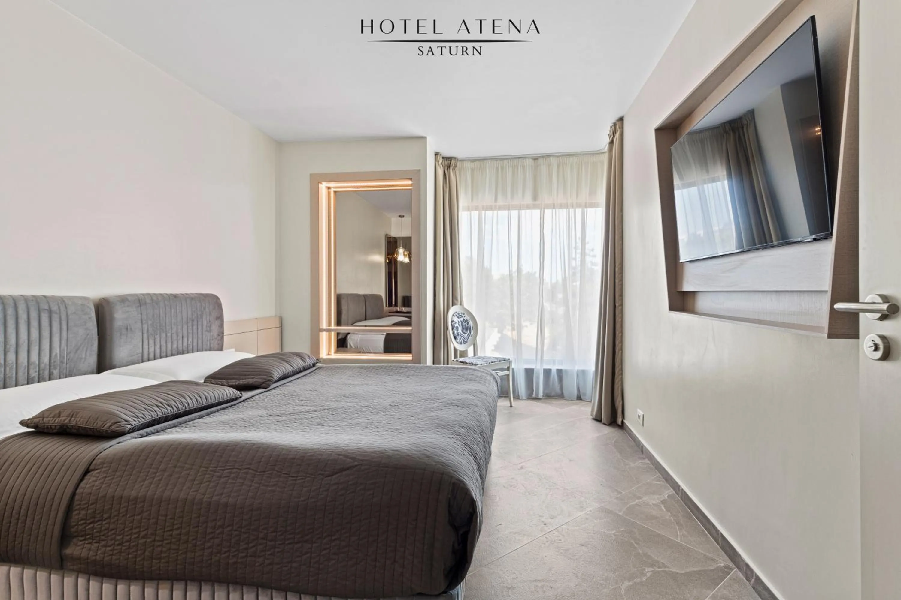 Bed in Hotel Atena***