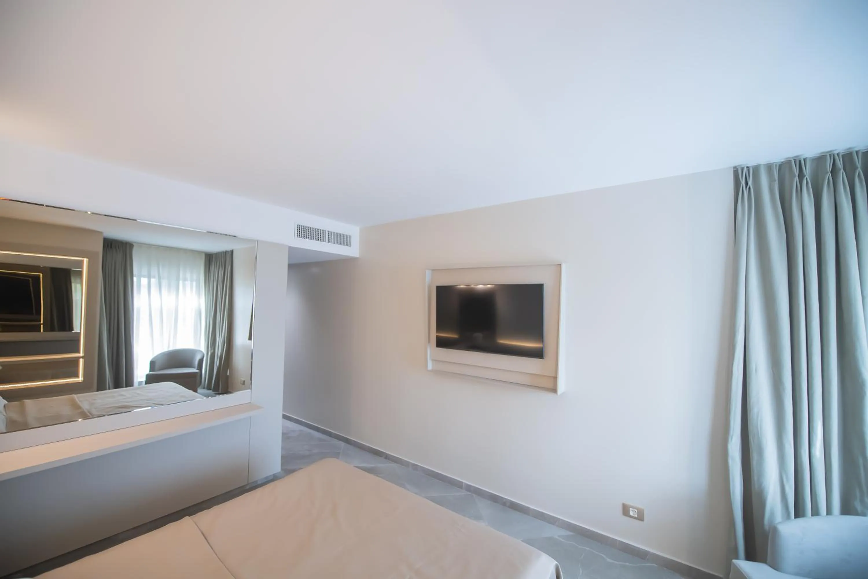 Bed in Hotel Atena***