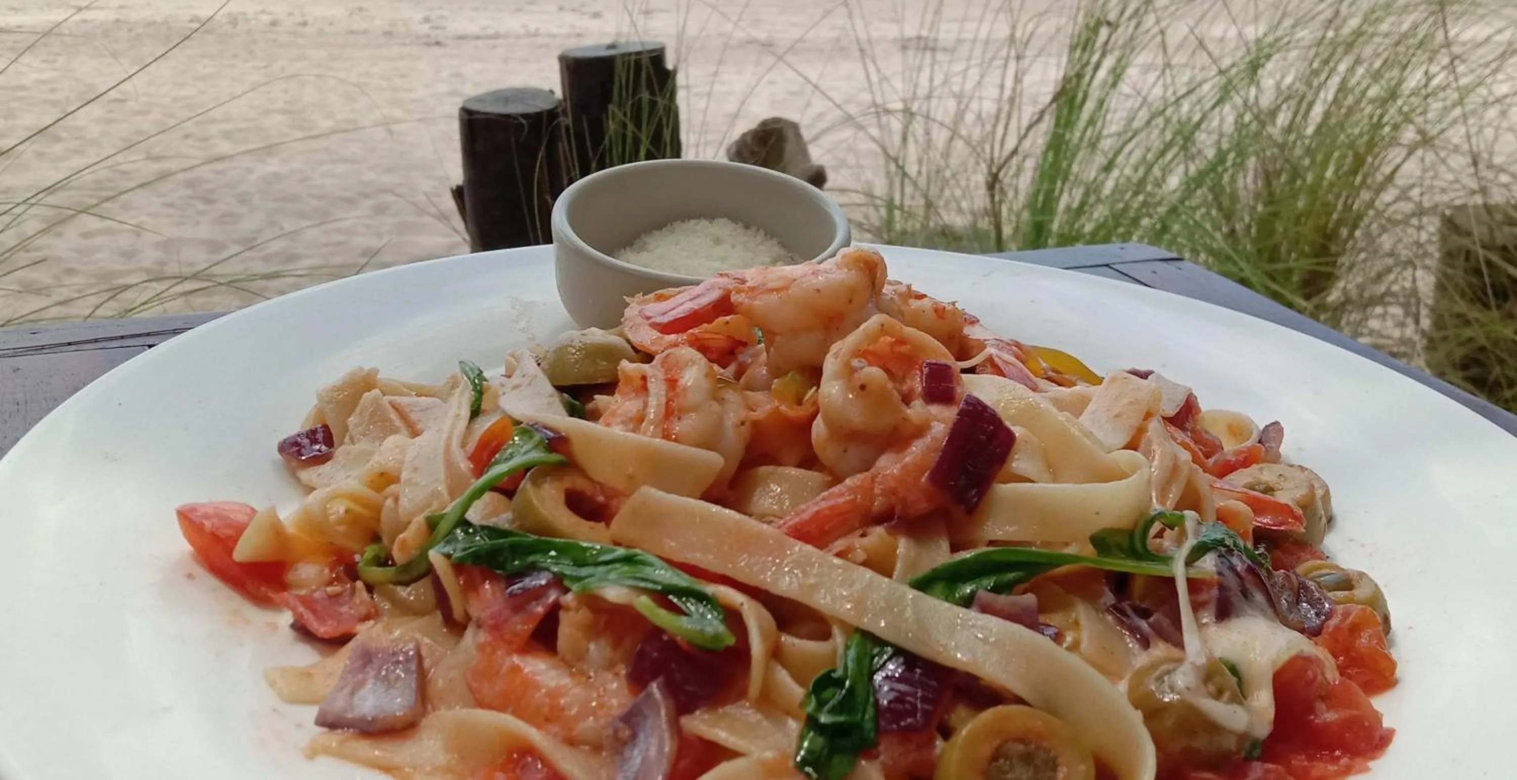 Lunch in Secret Beach Bungalows