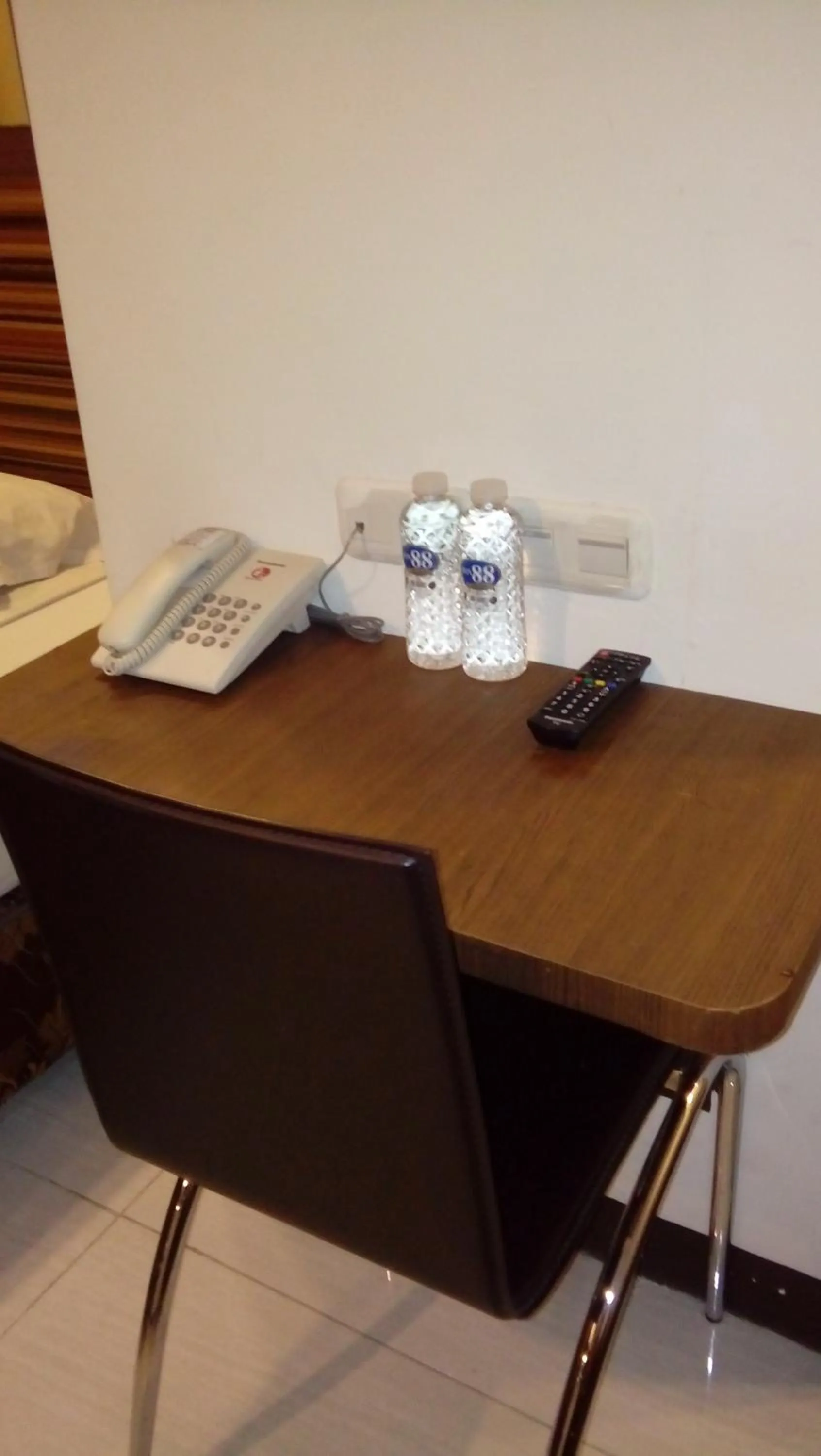 Seating area in Hotel S3 Setrasari Bandung