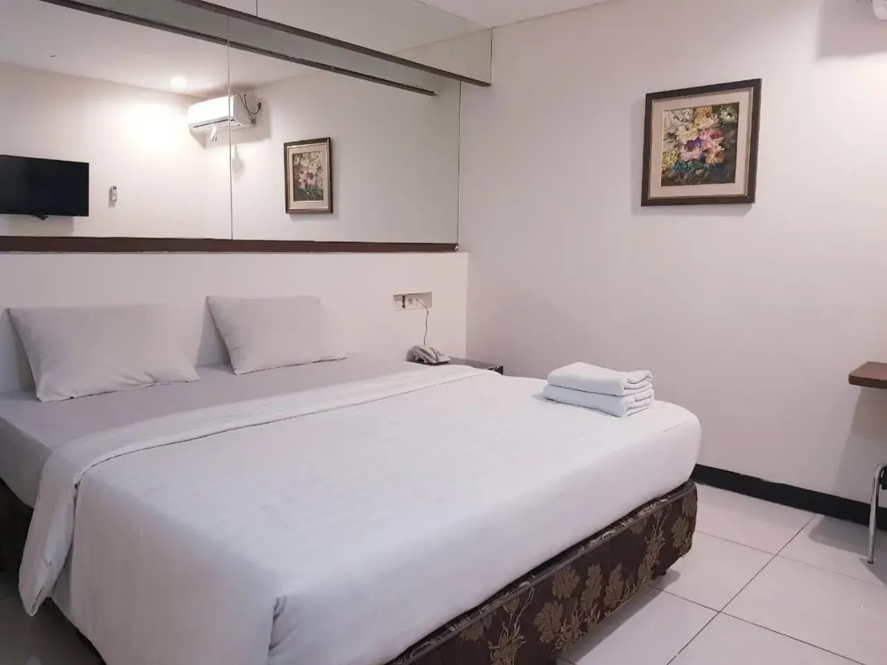 Bedroom, Bed in Hotel S3 Setrasari Bandung Bedroom, Bed in Hotel S3 Setrasari Bandung