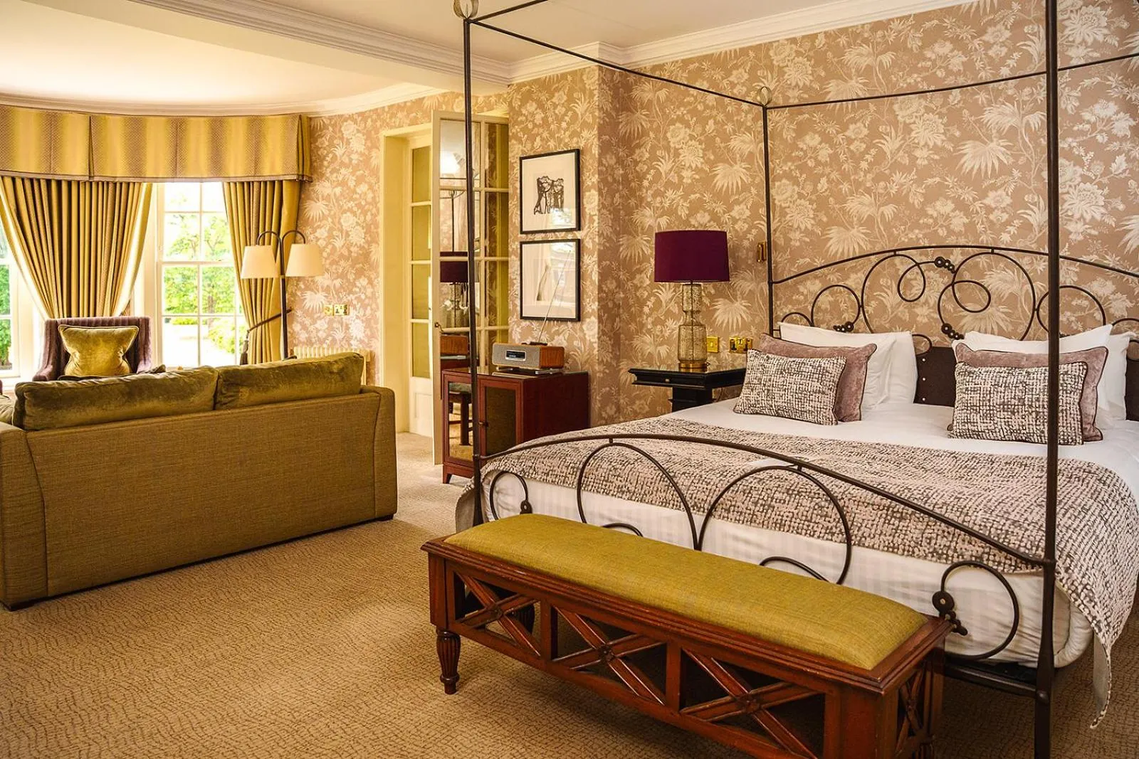 Bedroom, Bed in Royal Berkshire