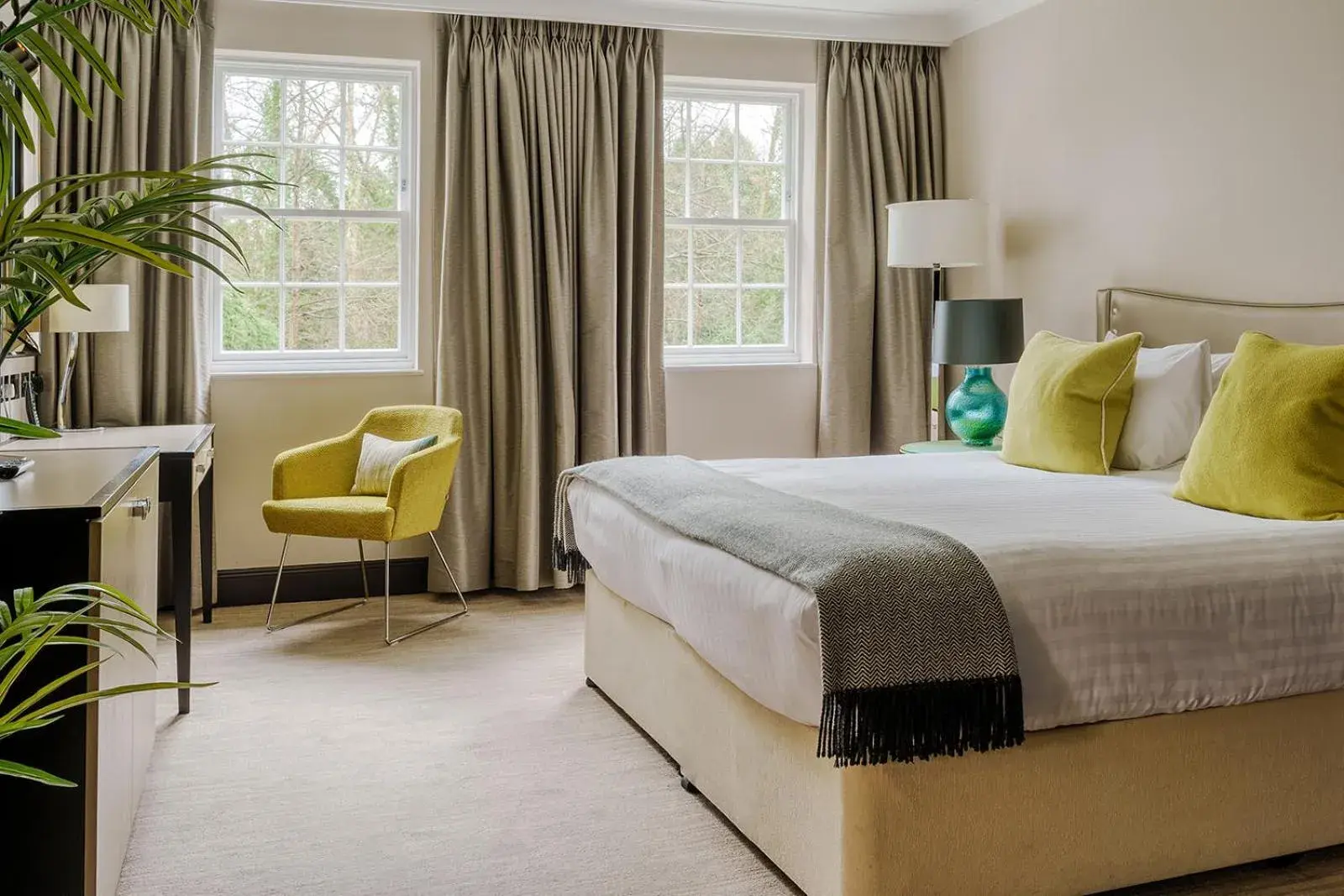 Spencer Suite in Royal Berkshire Spencer Suite in Royal Berkshire