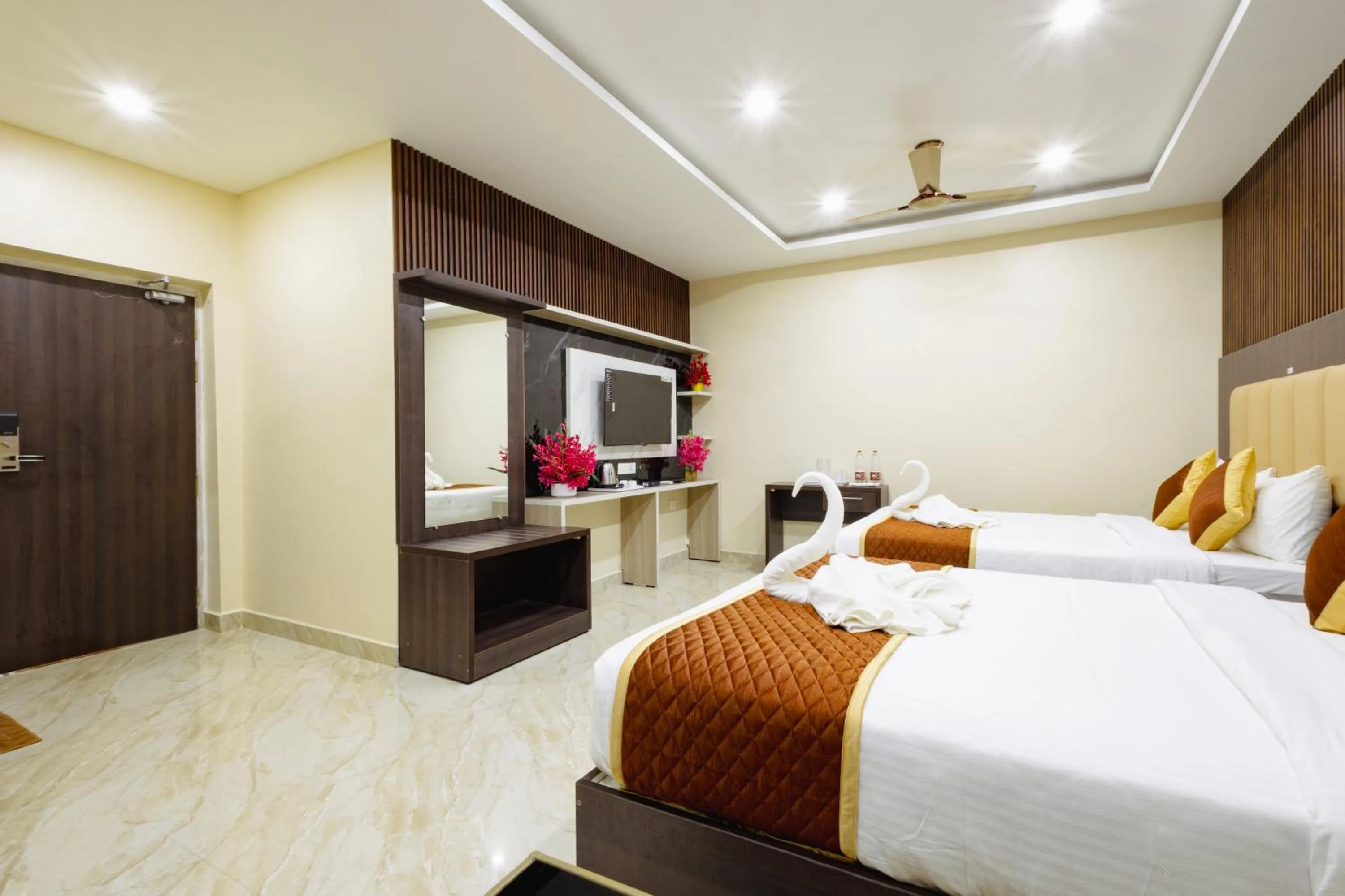 View (from property/room), Bed in Hotel Brindavan Elite