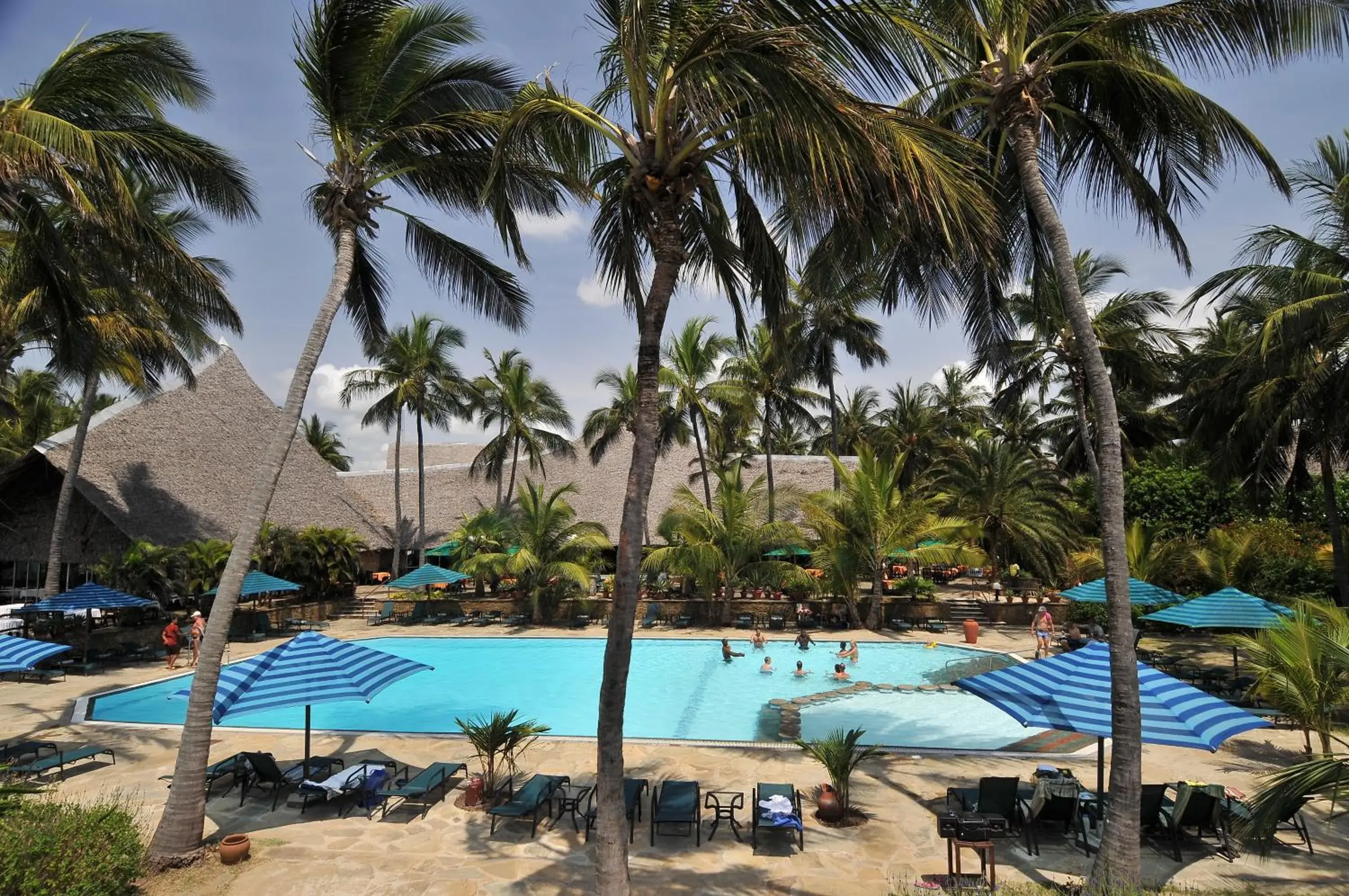 Bahari Beach Hotel Bahari Beach Hotel