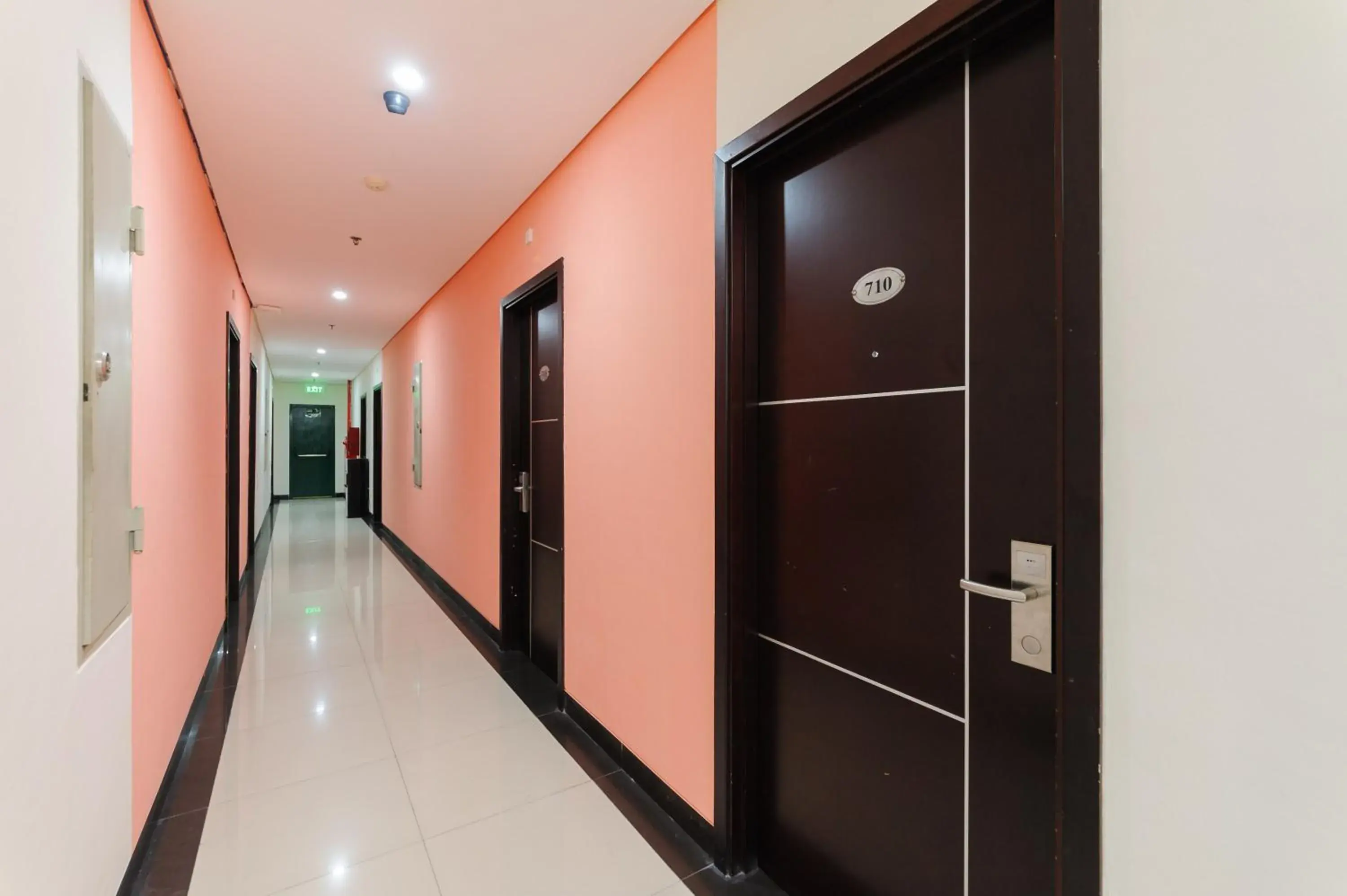 Other in Sans Hotel The Green Bekasi by RedDoorz Other in Sans Hotel The Green Bekasi by RedDoorz