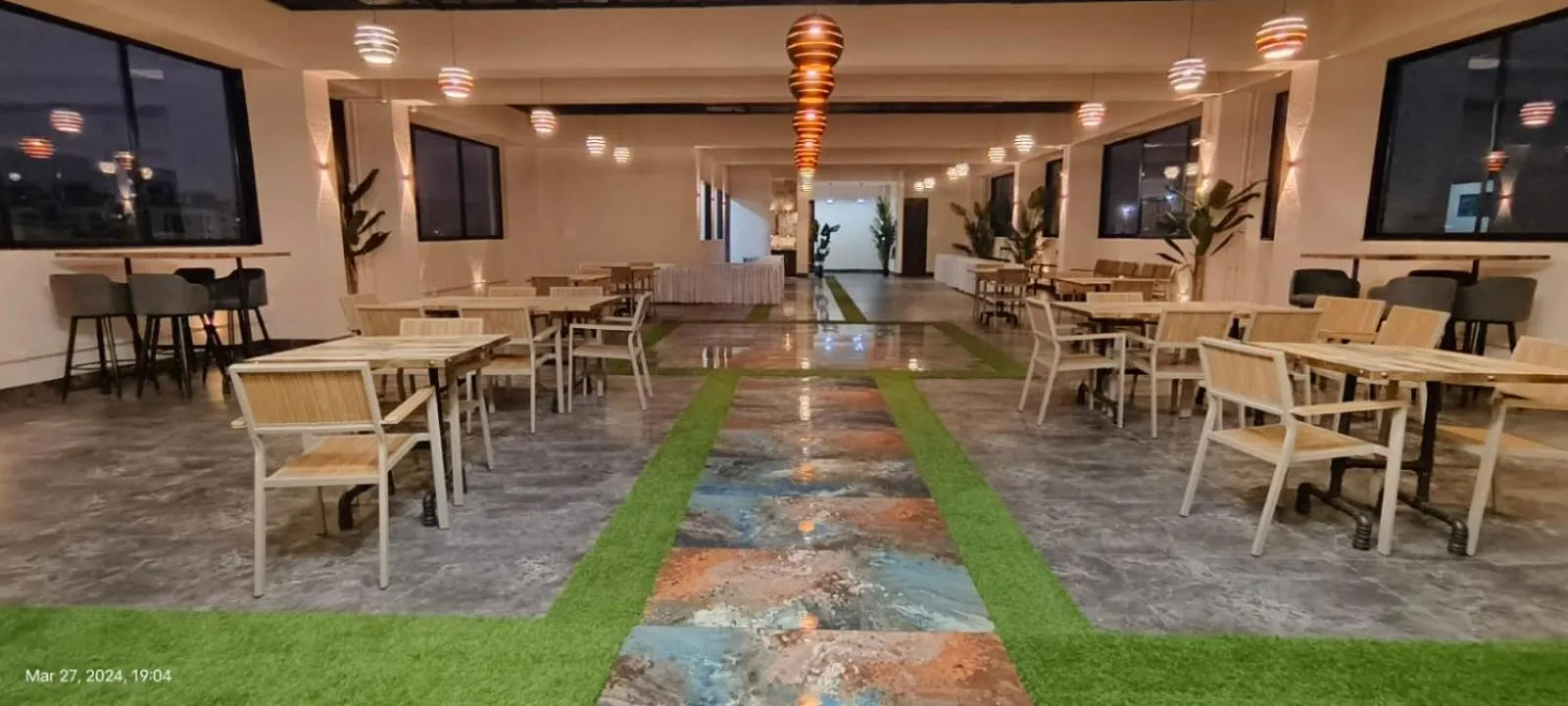 Restaurant/places to eat in Krishna Inn