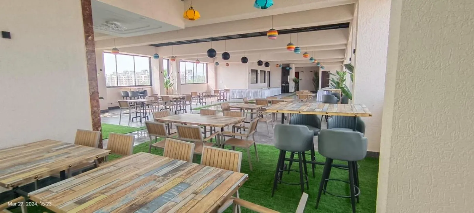 Restaurant/places to eat in Krishna Inn