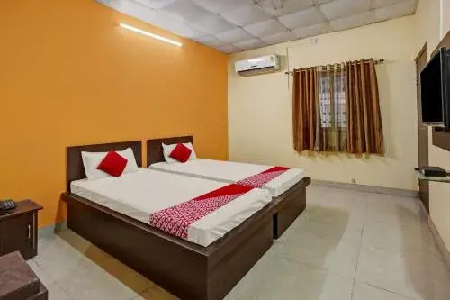 Standard Double Room - single occupancy in Hotel O Sanskar Garden Standard Double Room - single occupancy in Hotel O Sanskar Garden