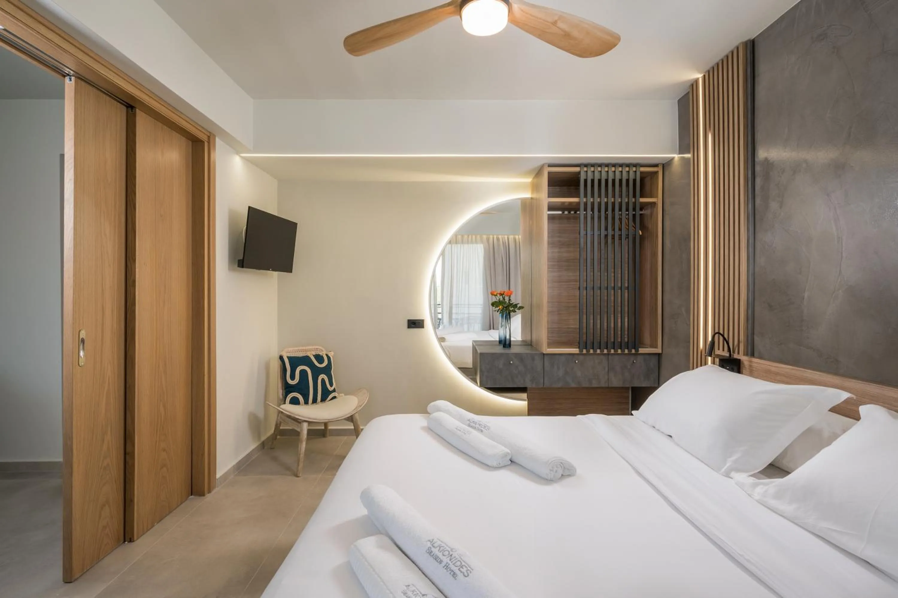 Photo of the whole room, Bed in Alkionides Seaside Hotel