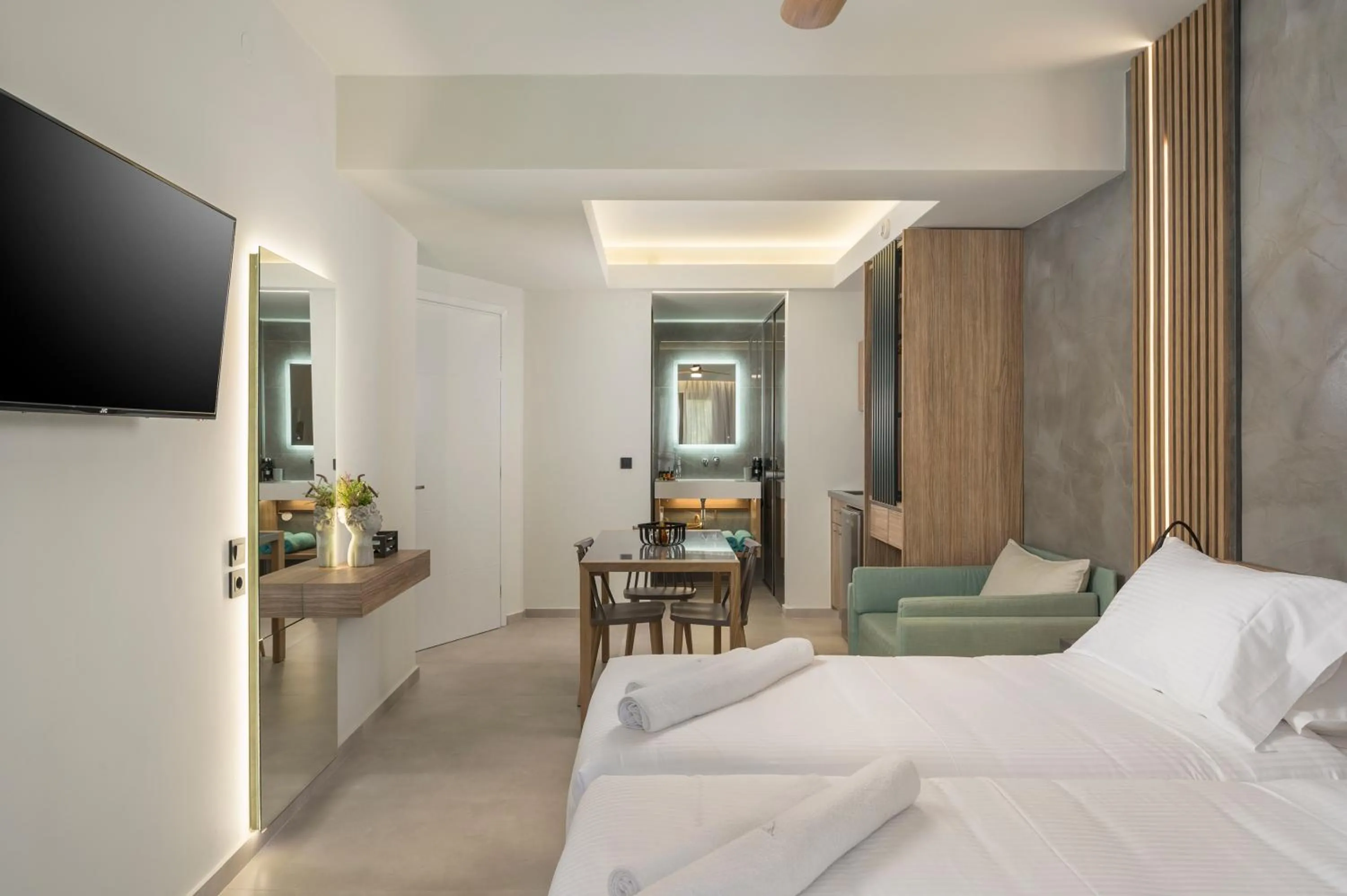 Photo of the whole room, Bed in Alkionides Seaside Hotel