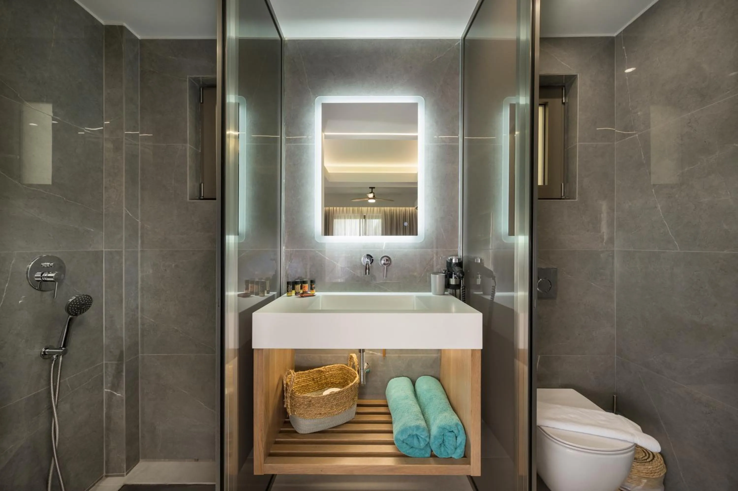 Bathroom in Alkionides Seaside Hotel