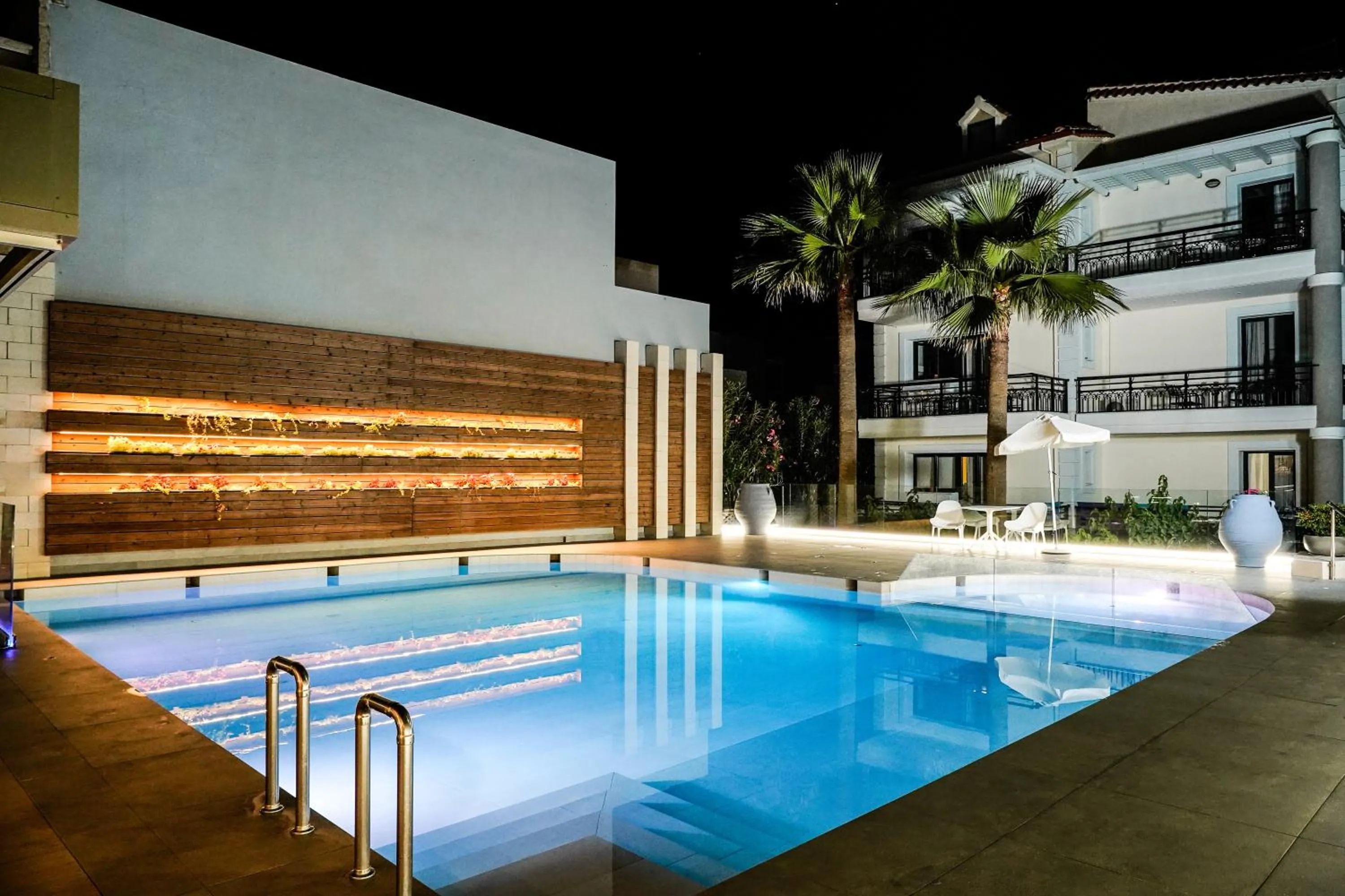 Swimming pool in Alkionides Seaside Hotel