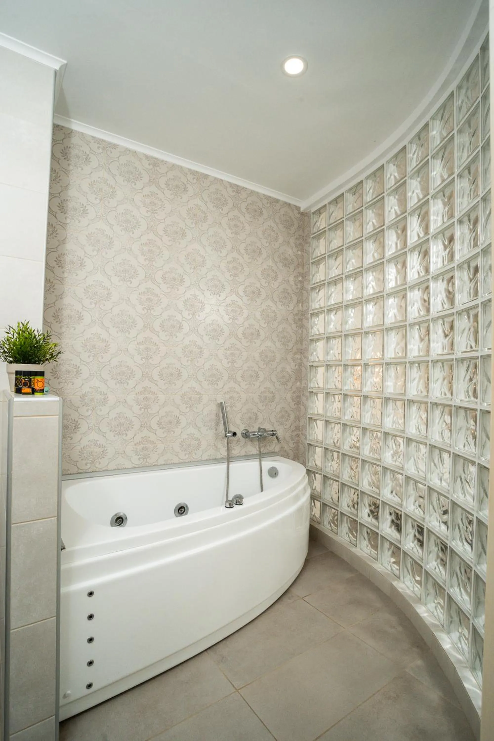 Bathroom in Alkionides Seaside Hotel