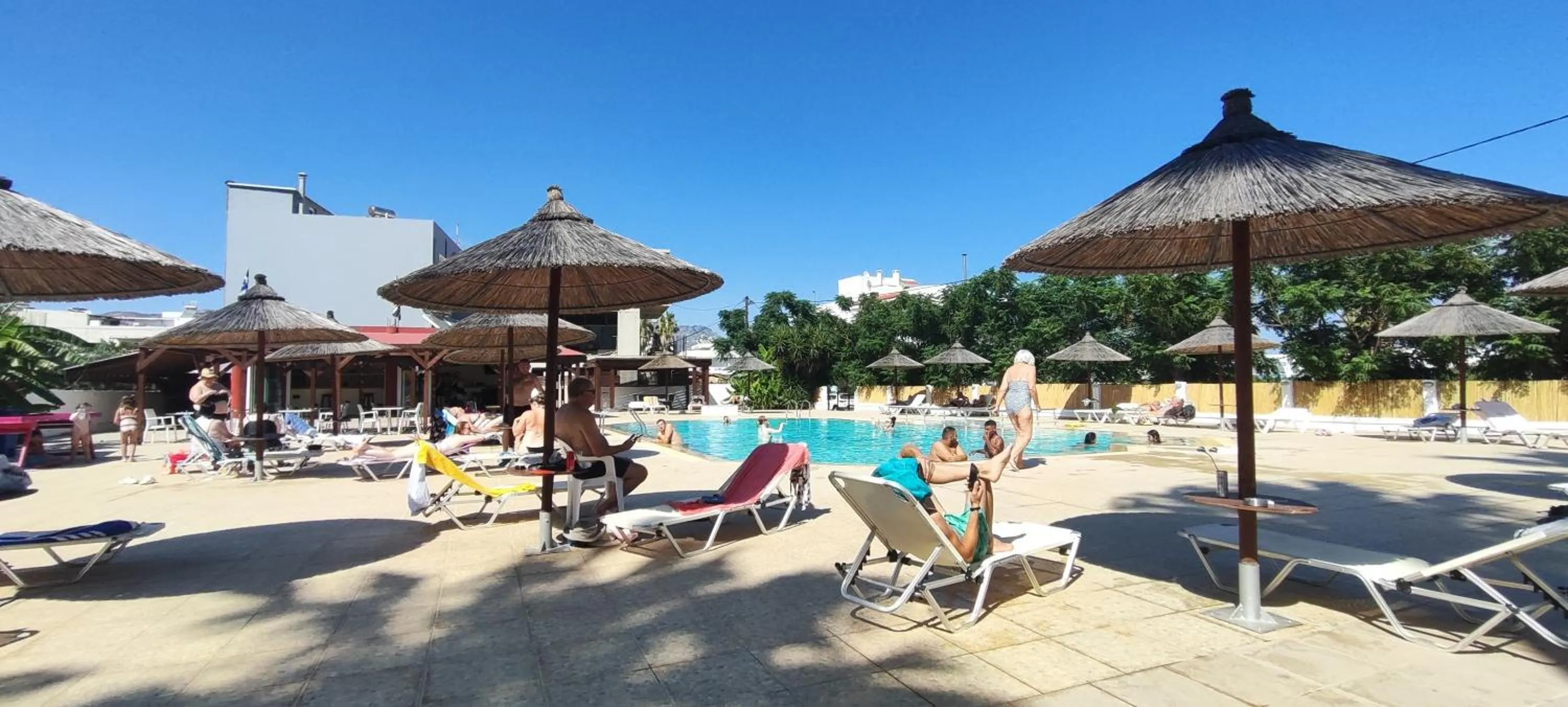 Swimming pool in Elga Hotel & apartments